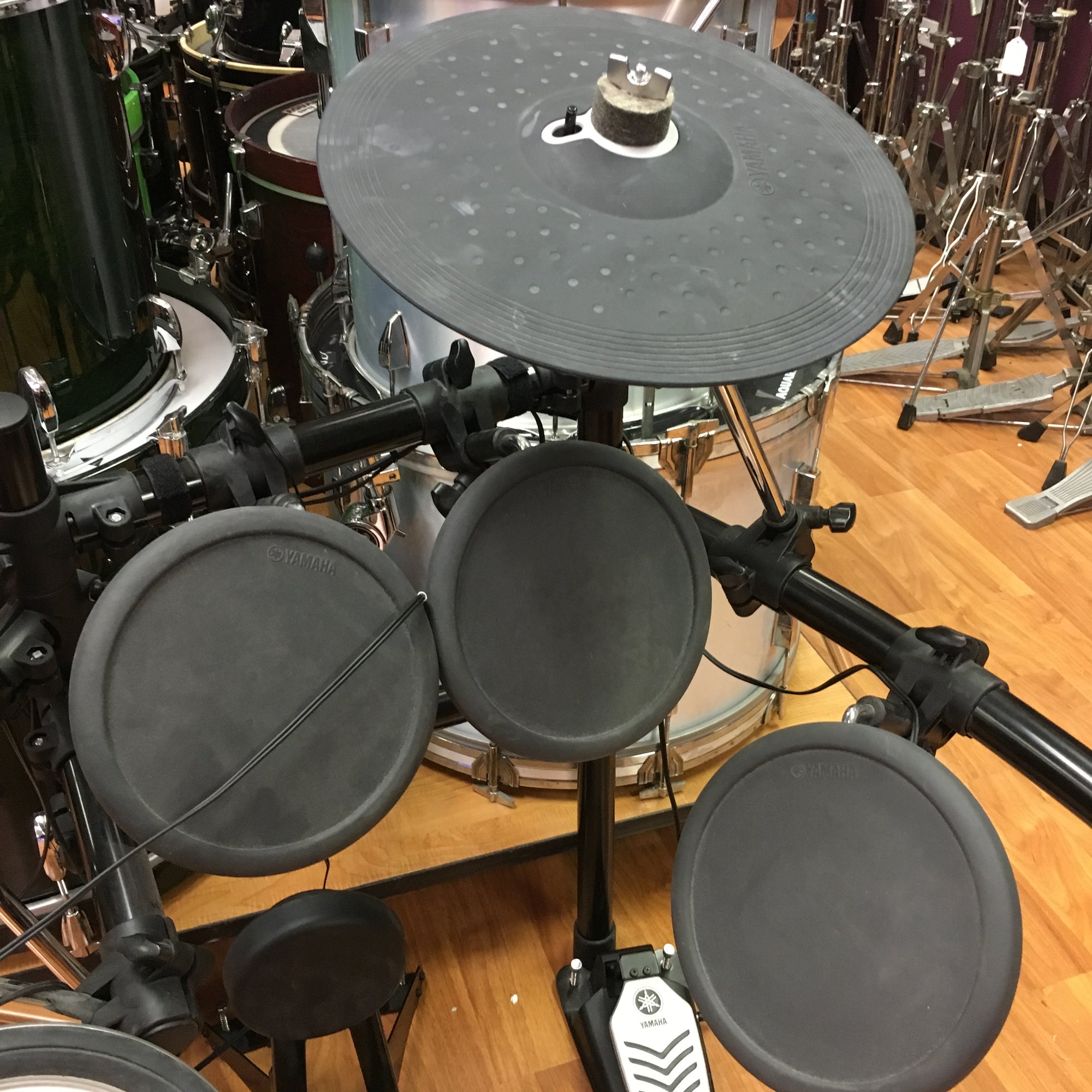 Yamaha DTX502 Electronic Drum Kit