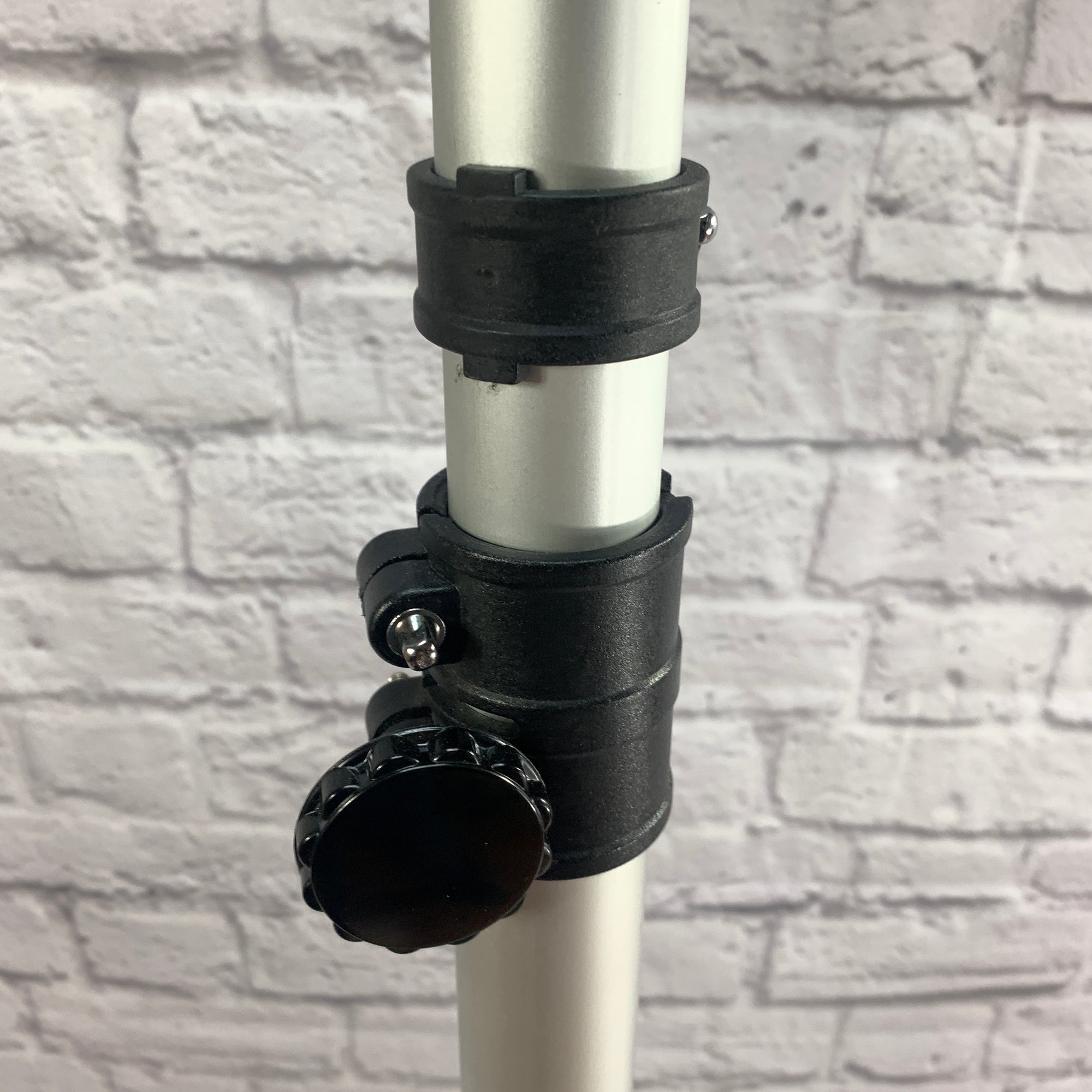 Suspenders by LP Speaker Stand