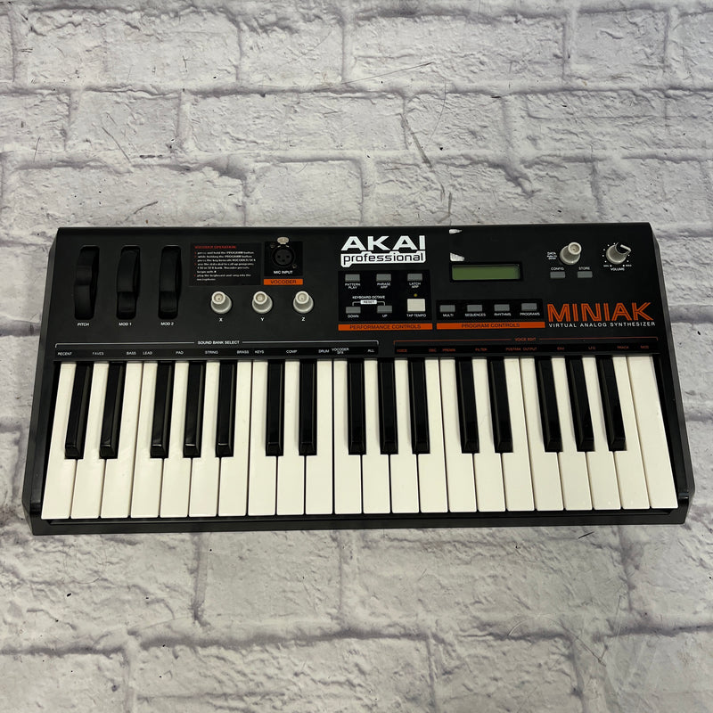 Akai MINIAK Virtual Analog Synthesizer - Evolution Music