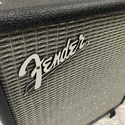 Fender Rumble 25 1x8 25-Watt Bass Combo