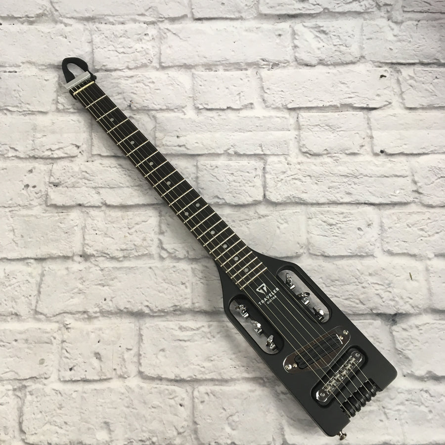 Traveler Ultralight Black Electric Guitar