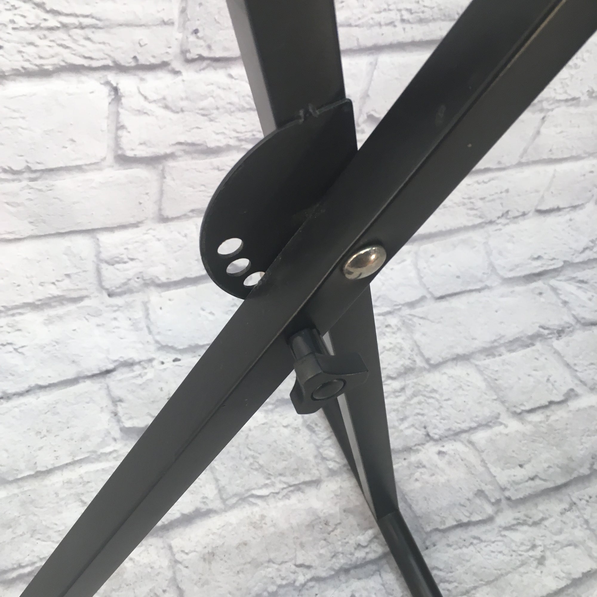 Unknown SingleX Keyboard Stand