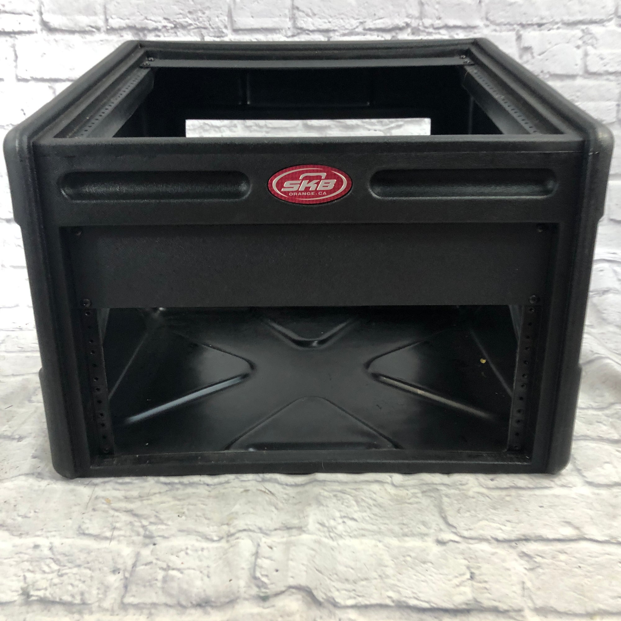 SKB 4U Rack Case with Slanted Top For Mixer