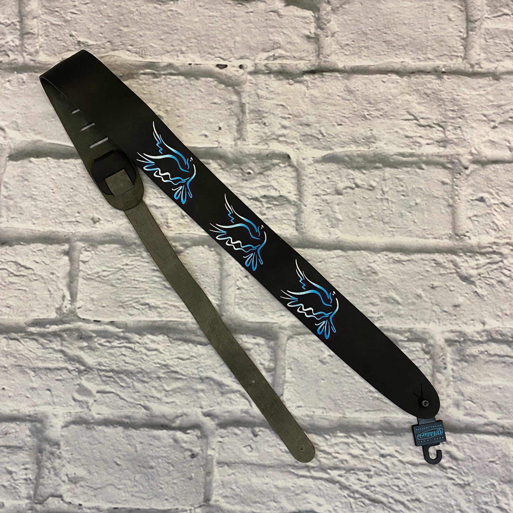 D'Addario 2.5" Leather Guitar Strap with Bird Design