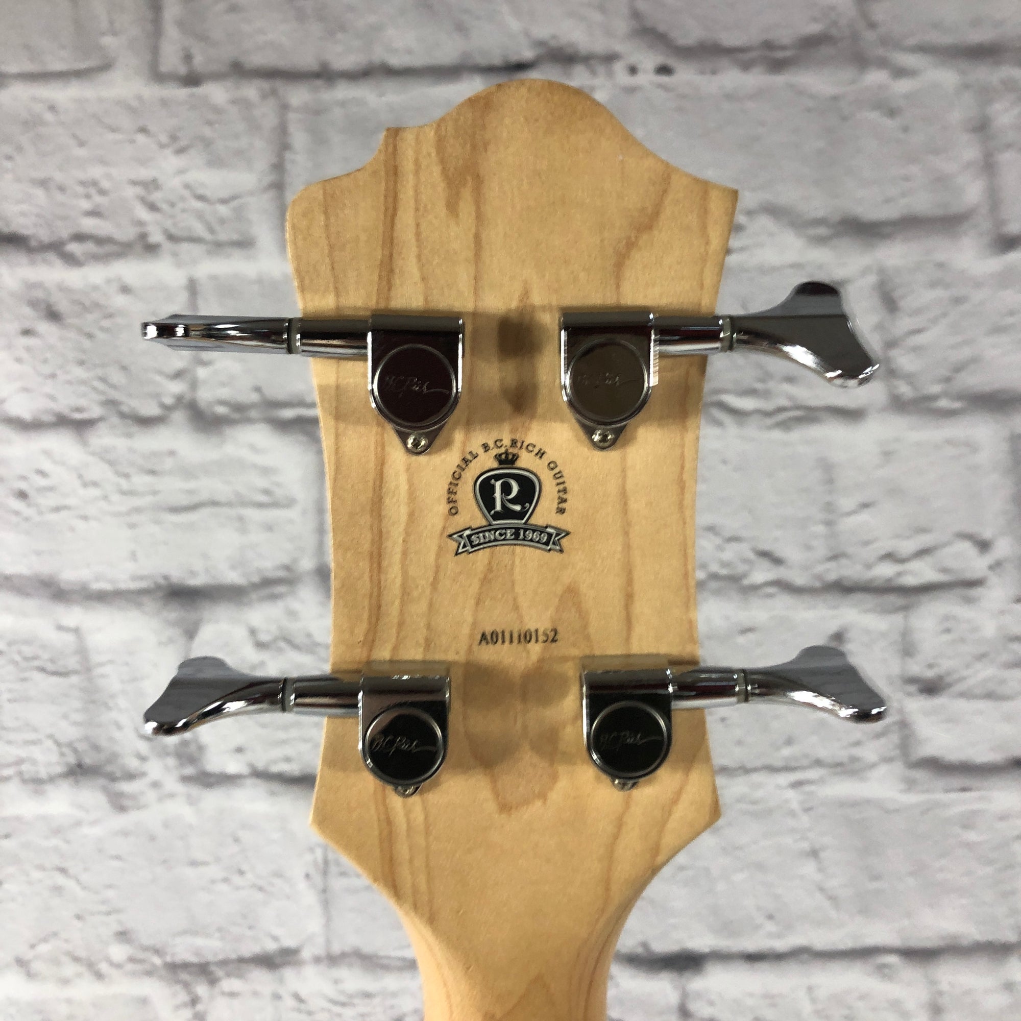 BC Rich Eagle Masterpiece 4 String Bass - Evolution Music BC Rich Eagle Masterpiece 4 String Bass - Evolution Music