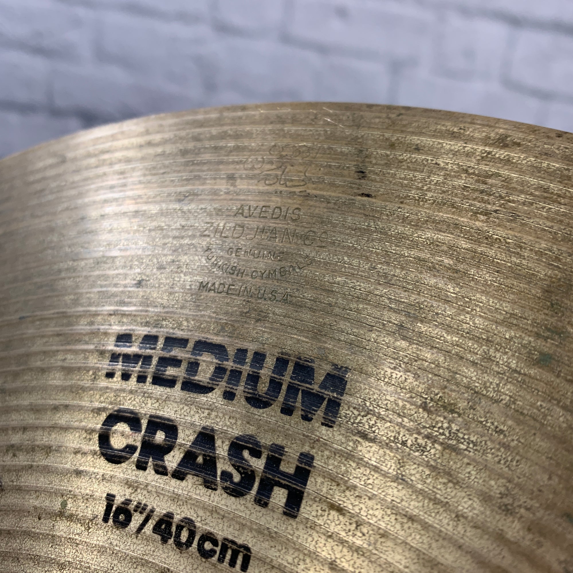 A Zildjian 16" Medium Crash Cymbal