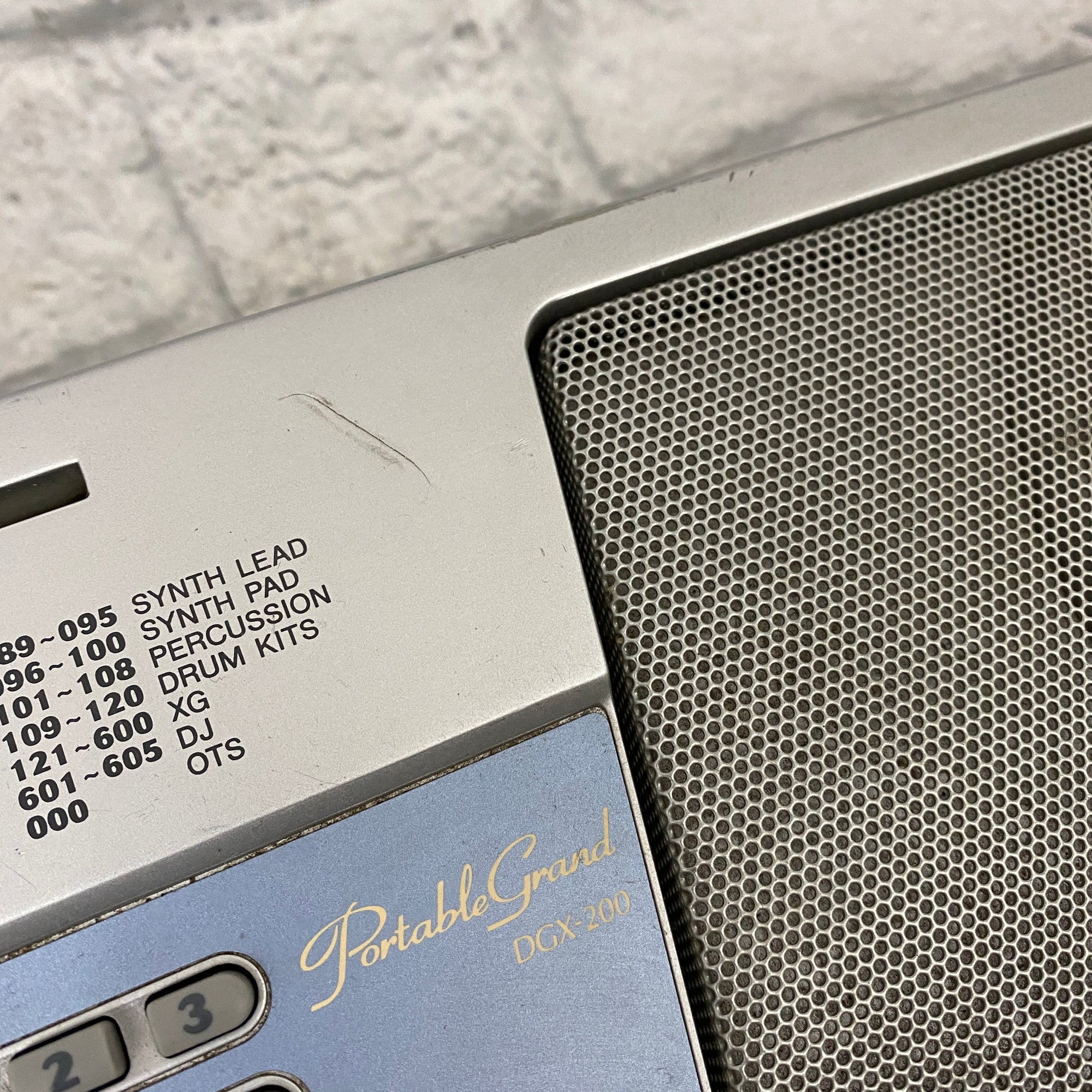 Yamaha Portable Grand DGX200 76Key Digital Piano Evolution Music