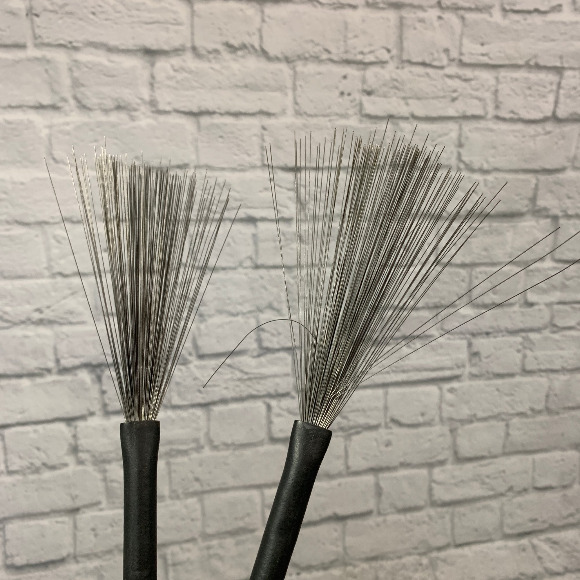 Promark Retractable Brushes