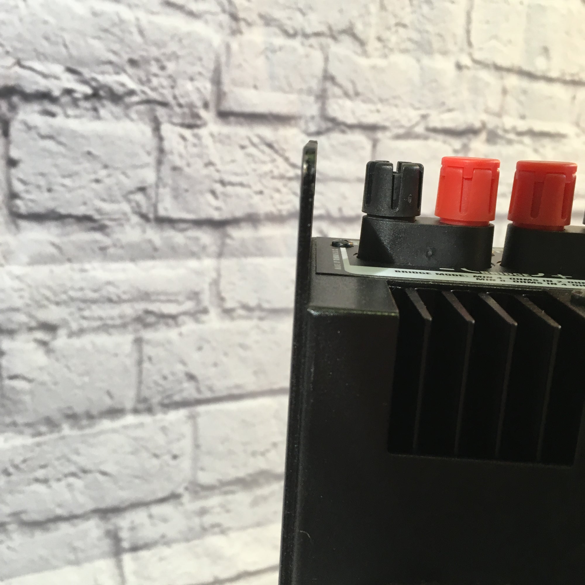 Yorkville AP1020 Power Amp