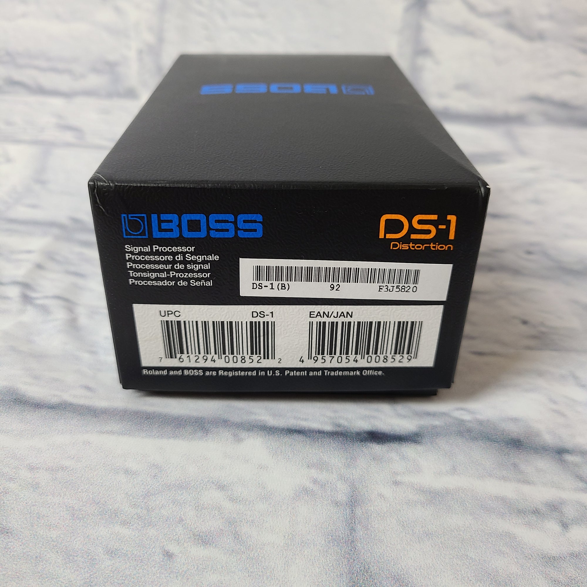DS-1 (Distortion)箱付き BOSS DS-1 Distortion 1985 W/Box Vintage Guitar Pedal Made in