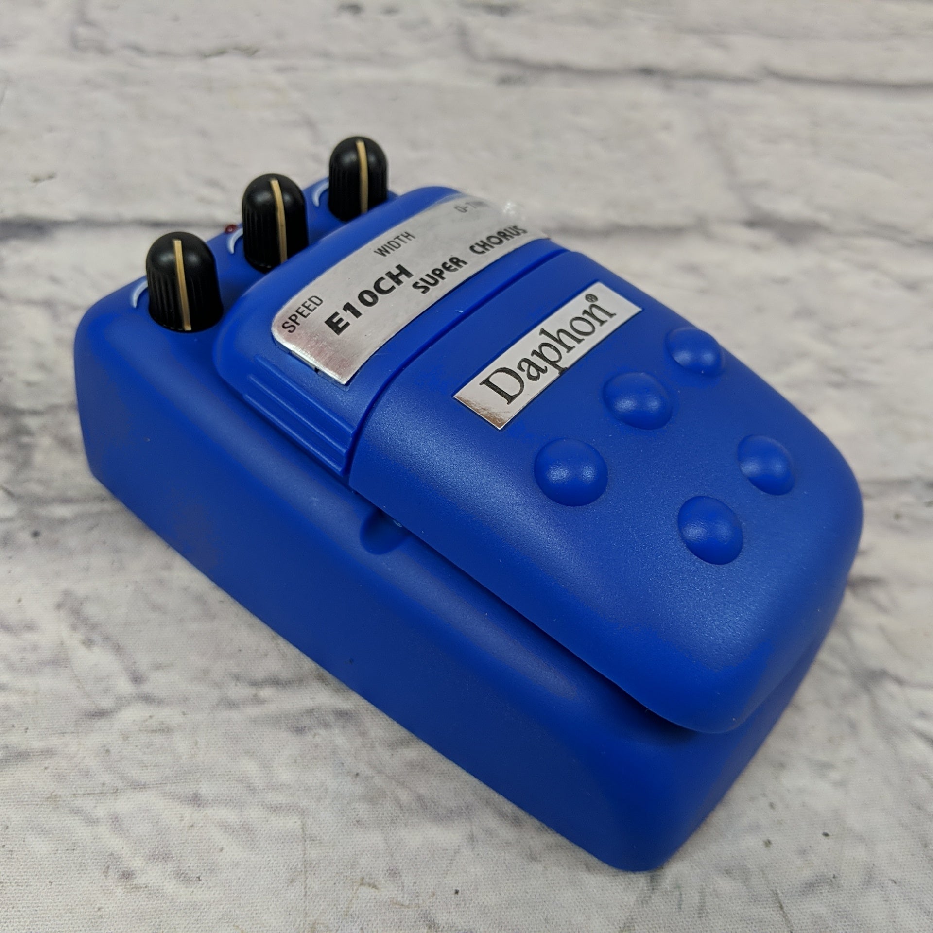 daphon pedals Daphon E10CH Super Chorus Pedal