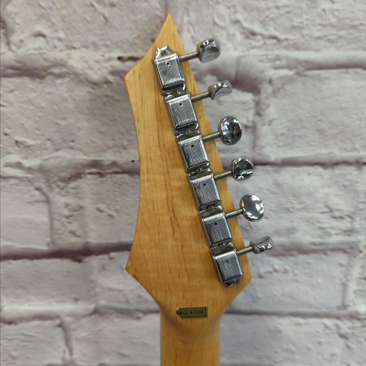 Brownsville Strat Style Electric Guitar