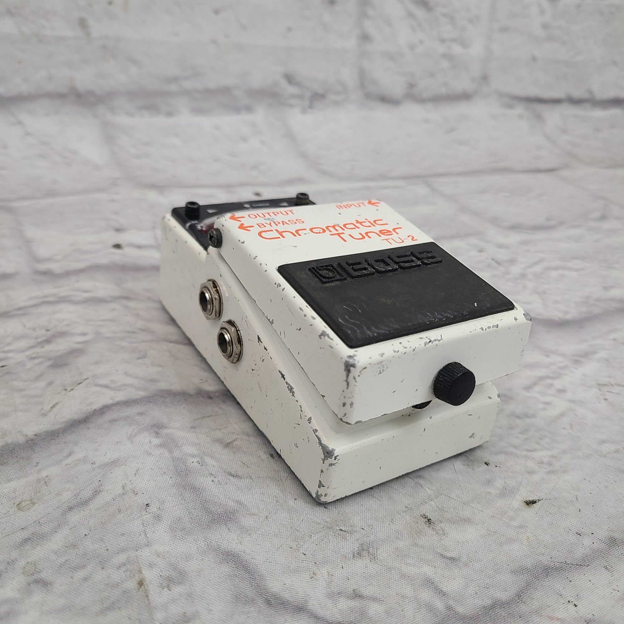 Boss TU-2 Tuner Pedal