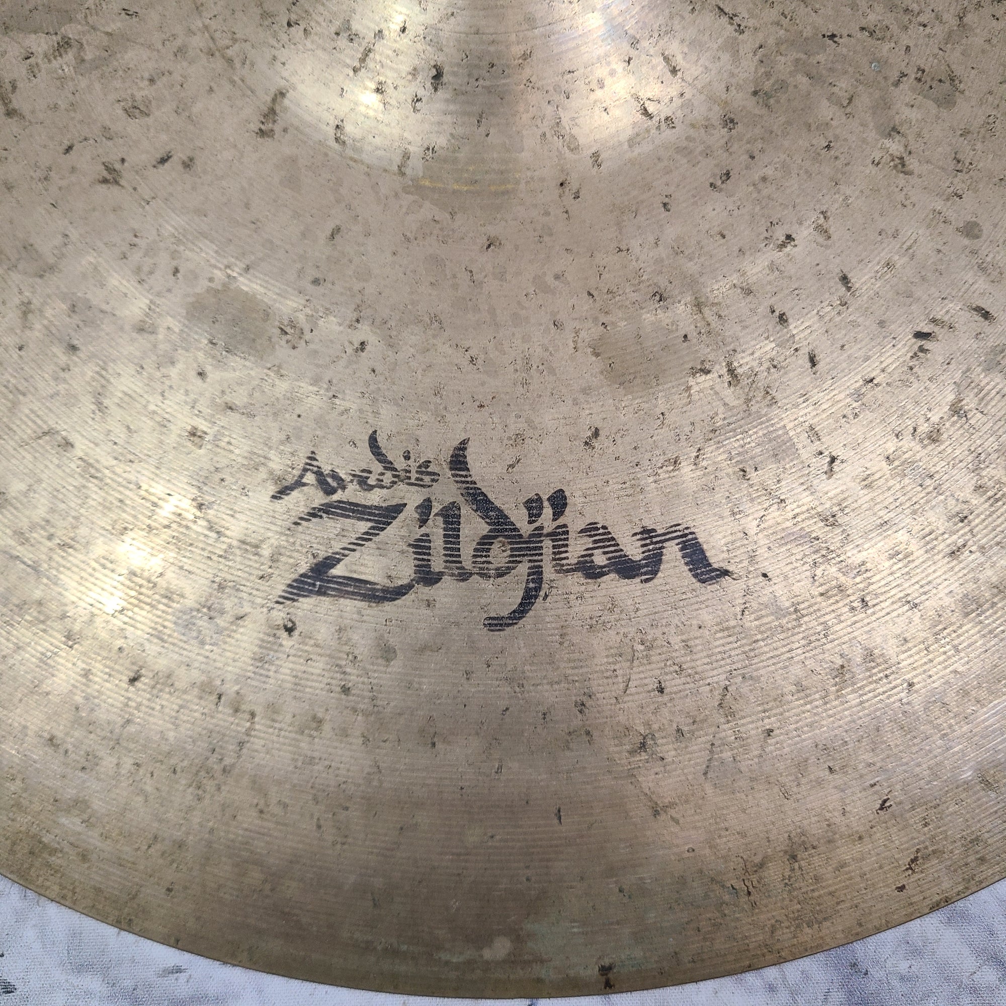 Zildjian Avedis 15" Custom Crash Cymbal
