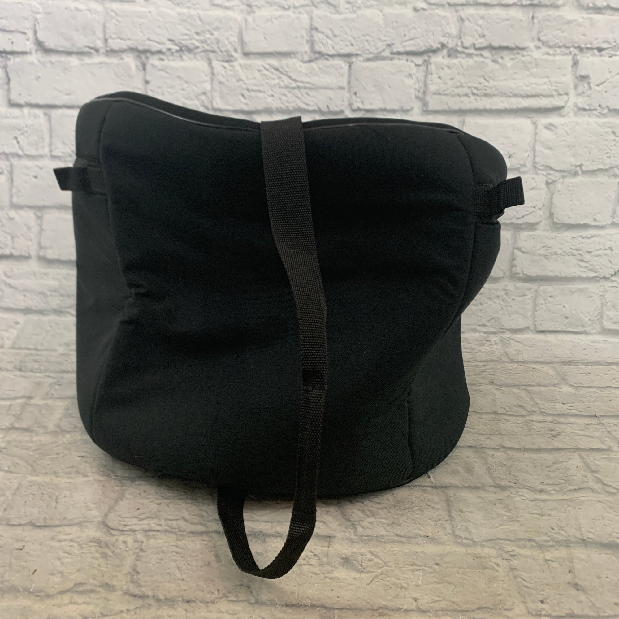 Humes & Berg Tuxedo 16x18" Padded Bass Drum Bag
