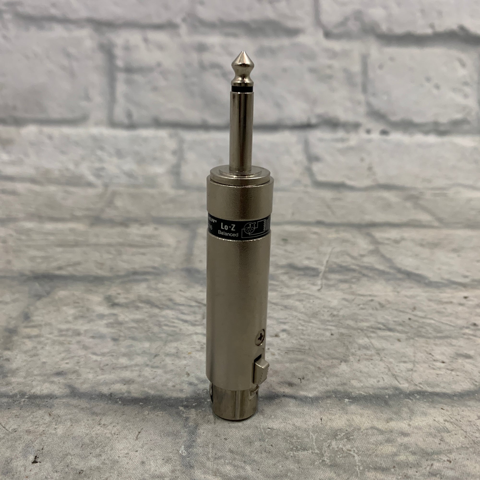 Archer 274-016 Lo-Z to Hi-Z XLR to 1/4" Adapter