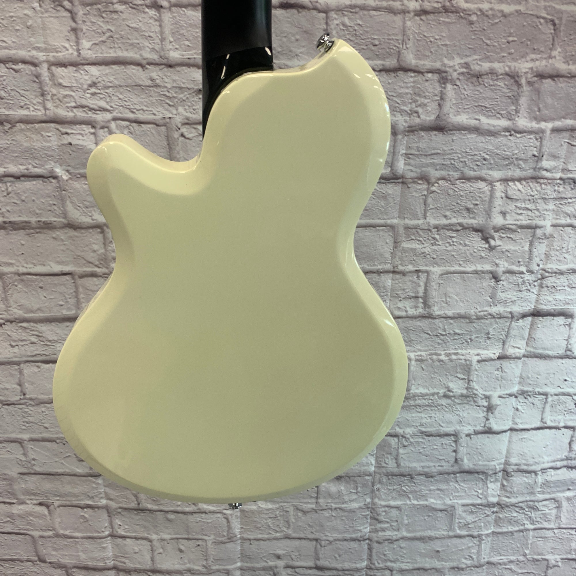 Supro Island Series Hampton White Electric Guitar