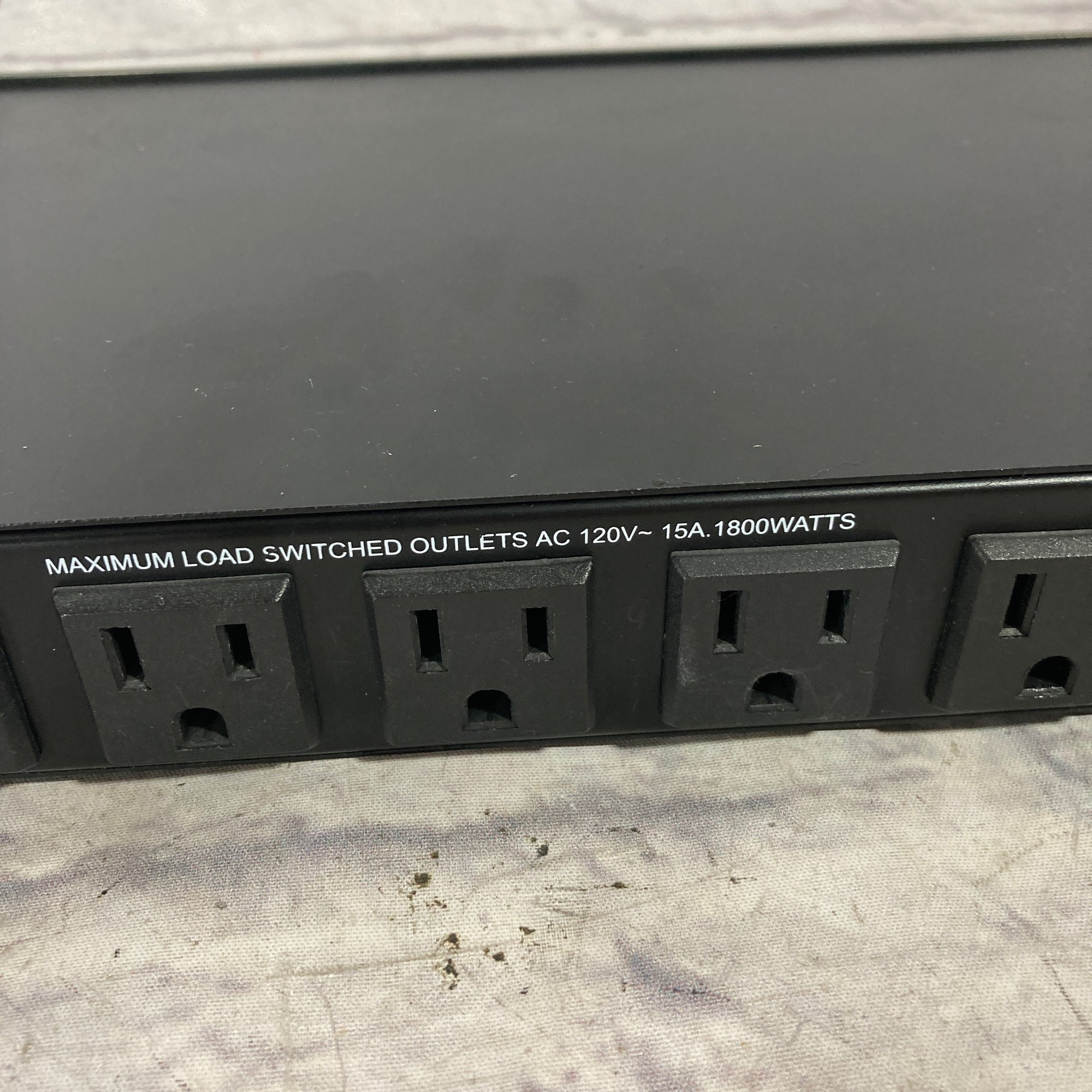 Furman RP-8 Power Conditioner