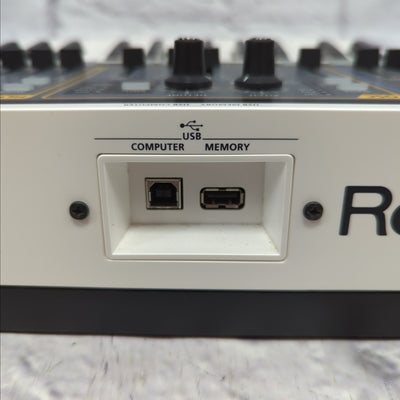 Roland SH-01 Gaia 37-Key Digital Synthesizer