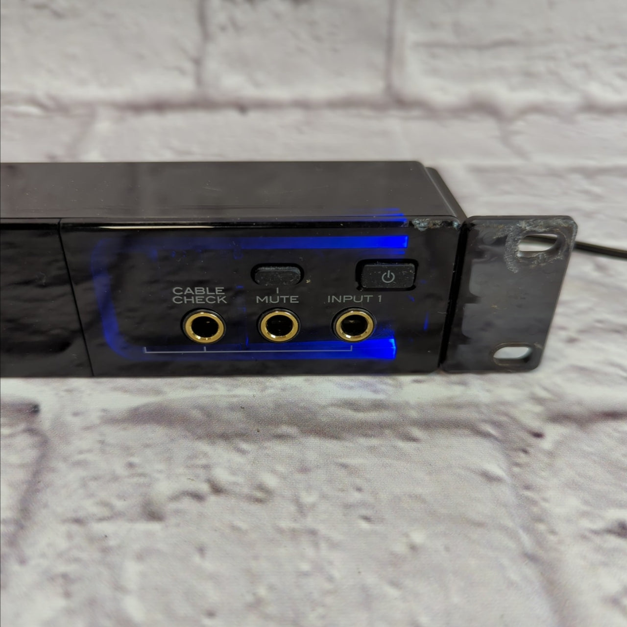 Korg Pitchblack Pro PB-05 Rack Tuner - Evolution Music