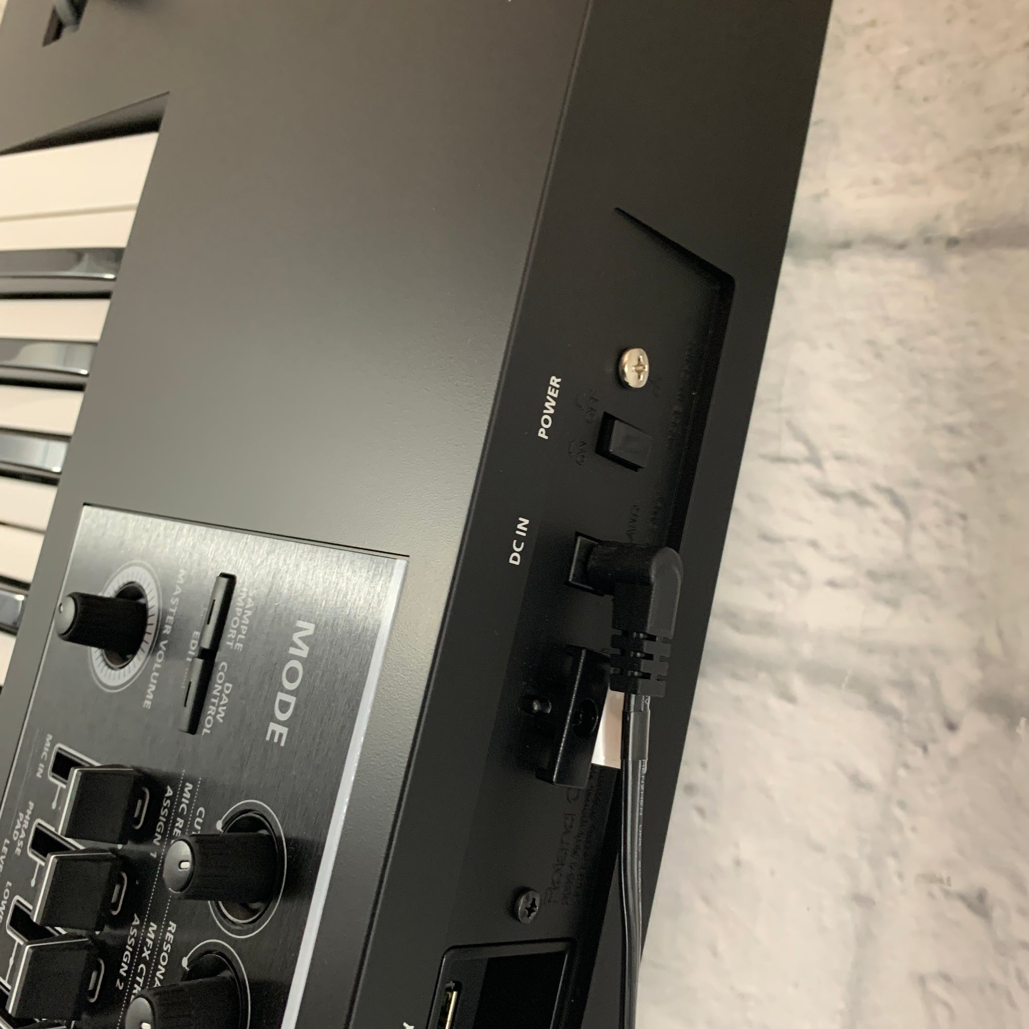 Roland Juno-DS76 76-Key Digital Synthesizer