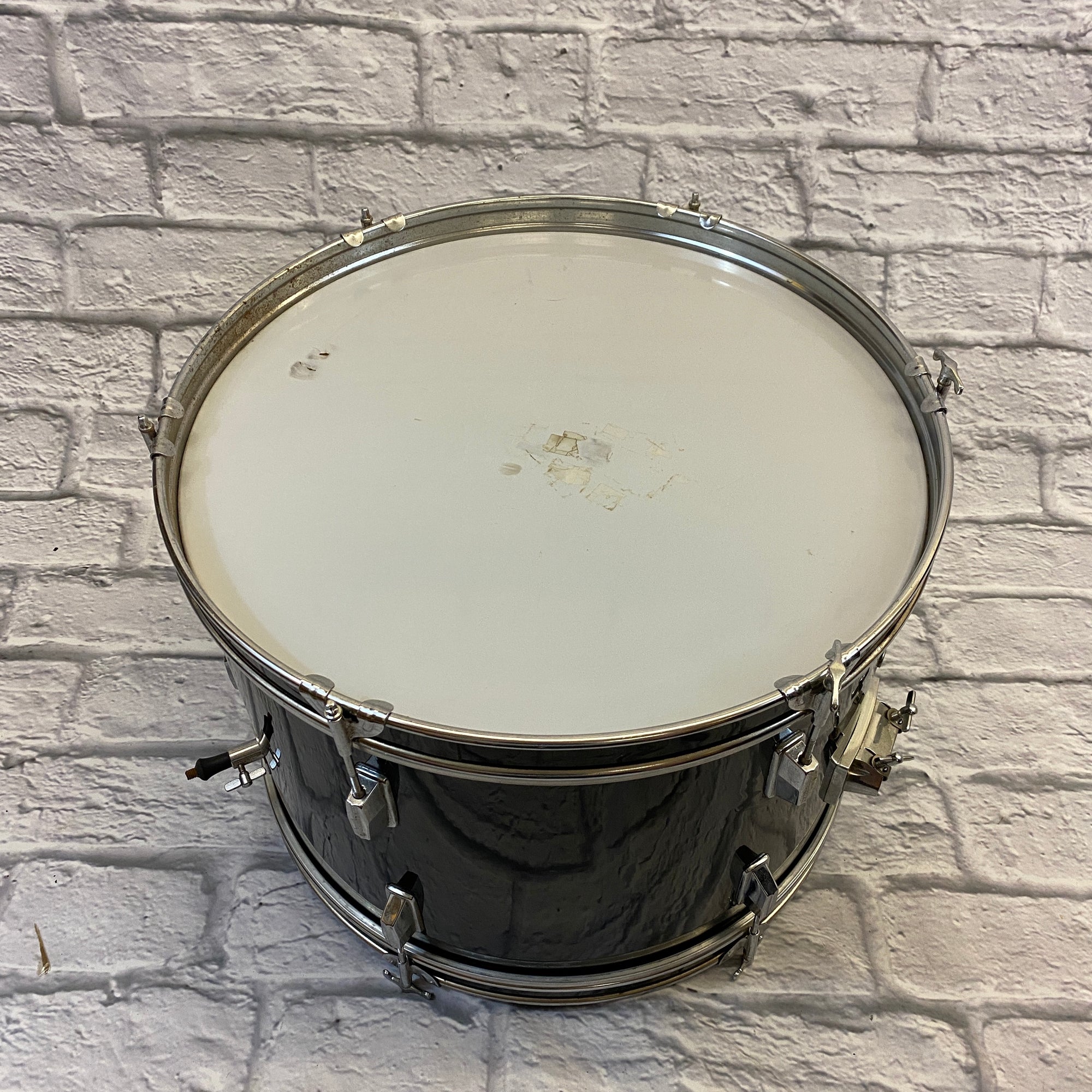Unknown 4-Piece Black Gloss Drum Kit