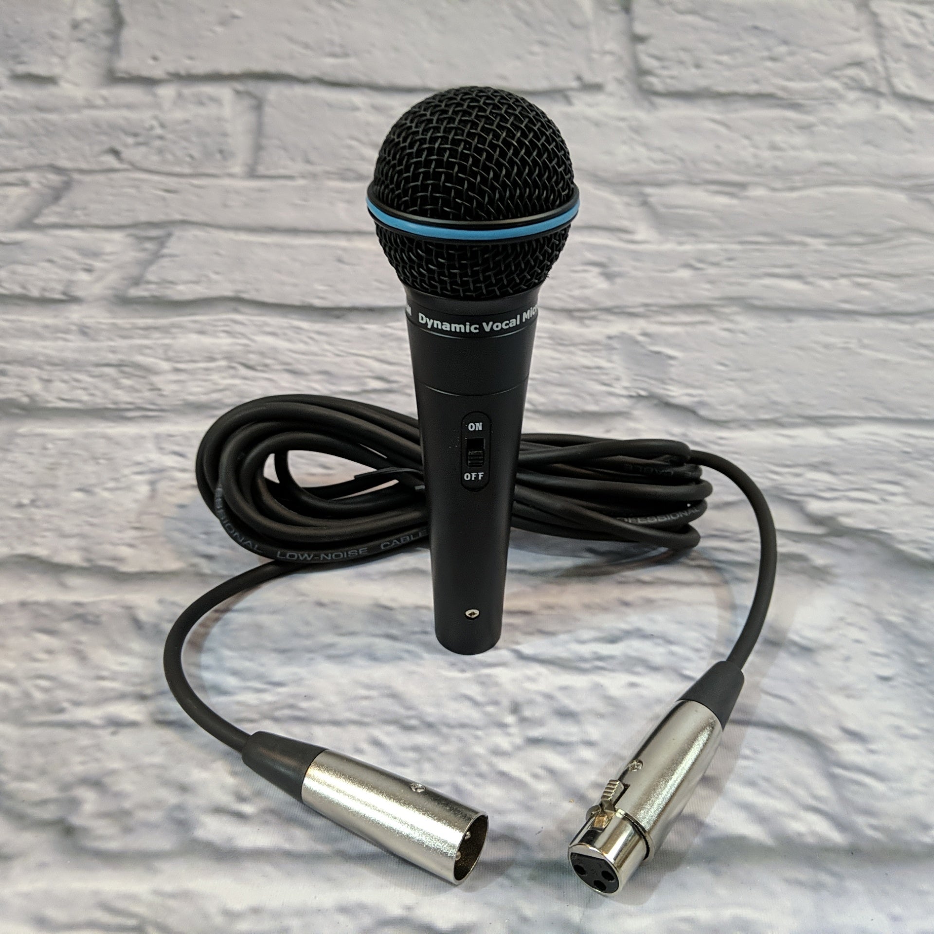 SLM Hardware SSH100L Dynamic Microphone