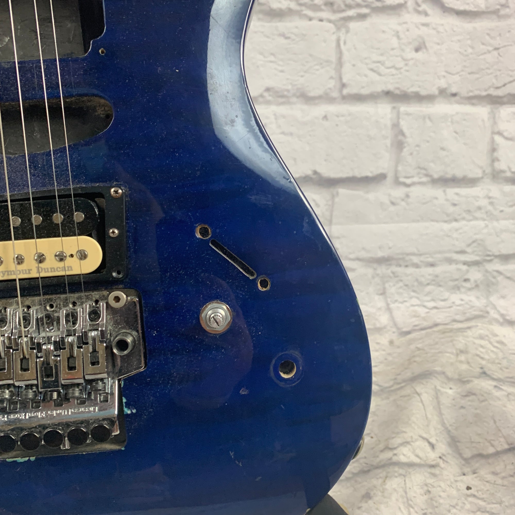 Brownsville Unknown Model with Duncan Humbucker