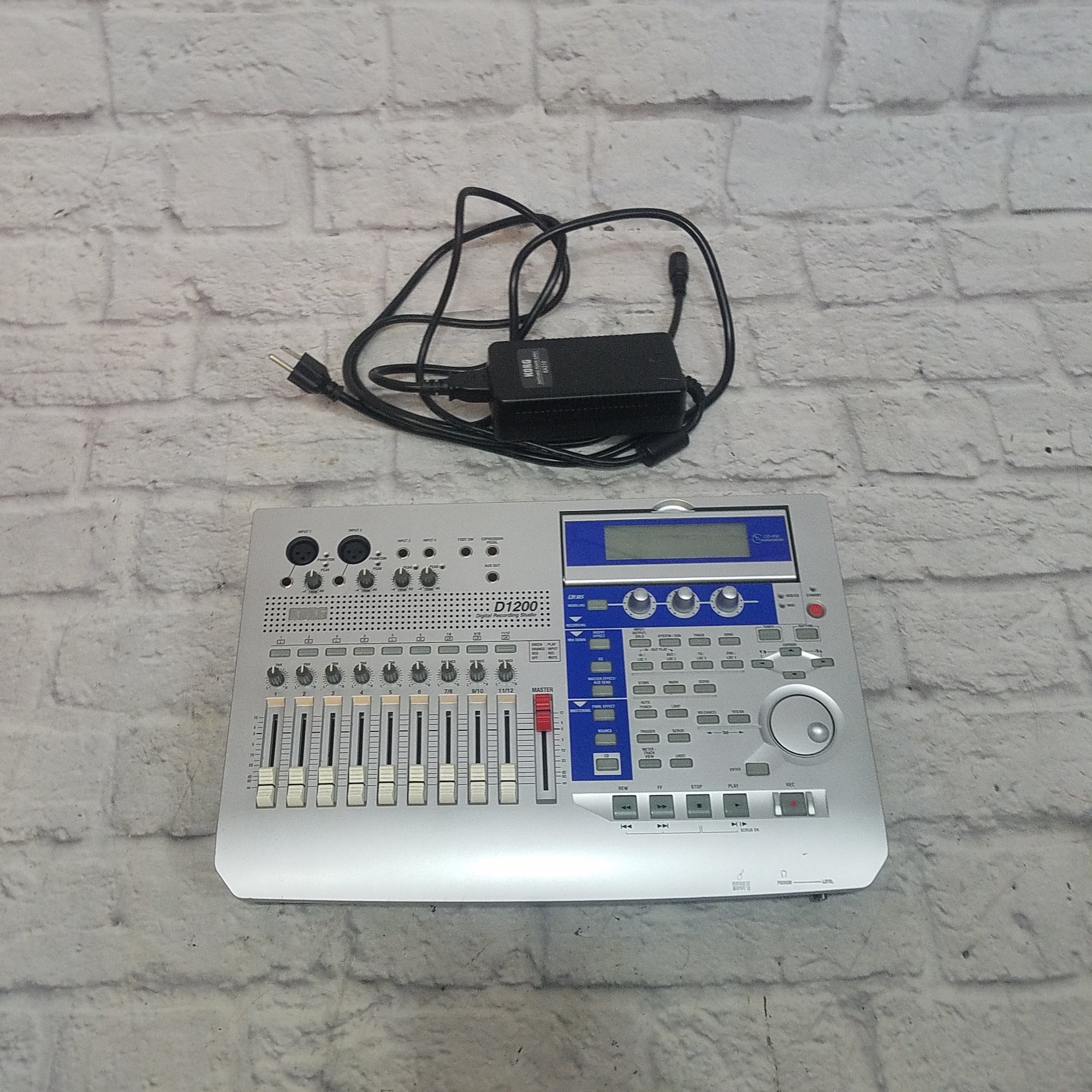 Korg D1200 Digital Recording Studio - Evolution Music