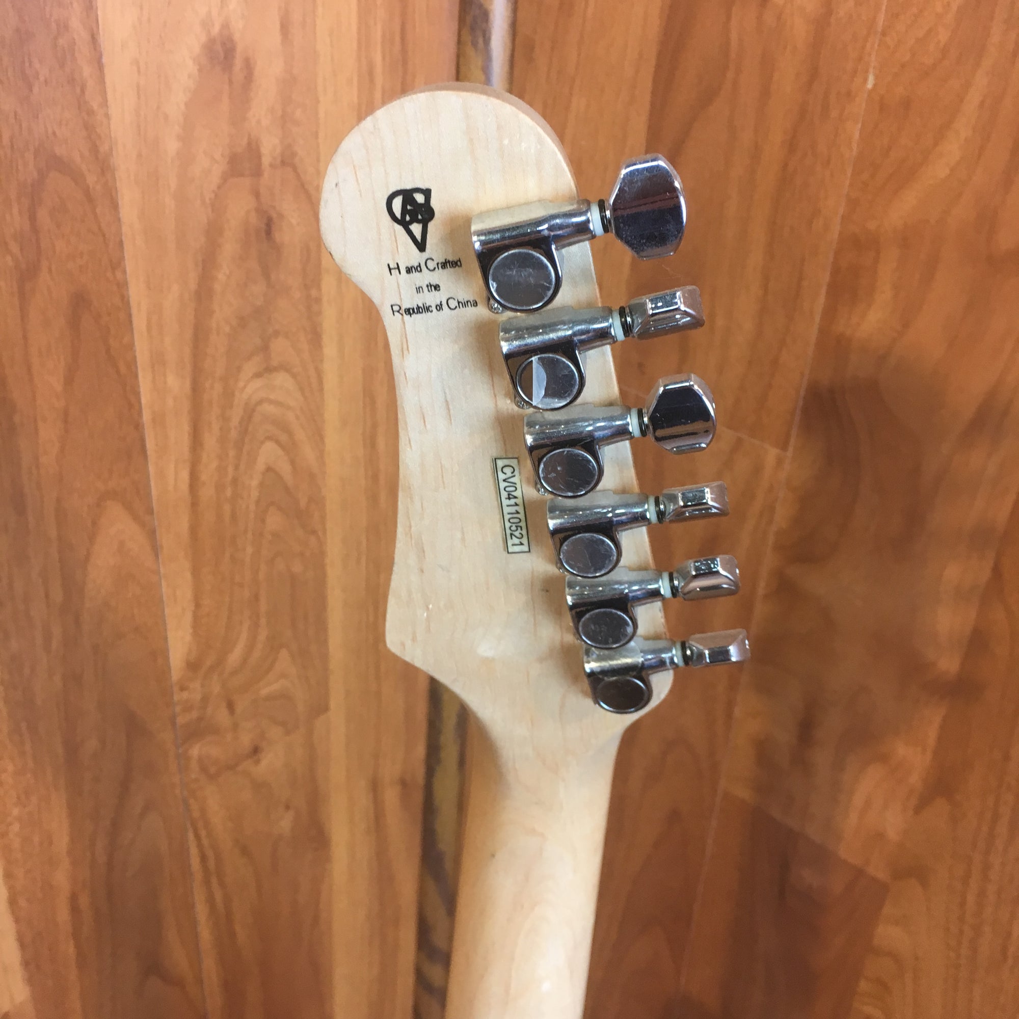 Canvas CMF Electric Guitar Red