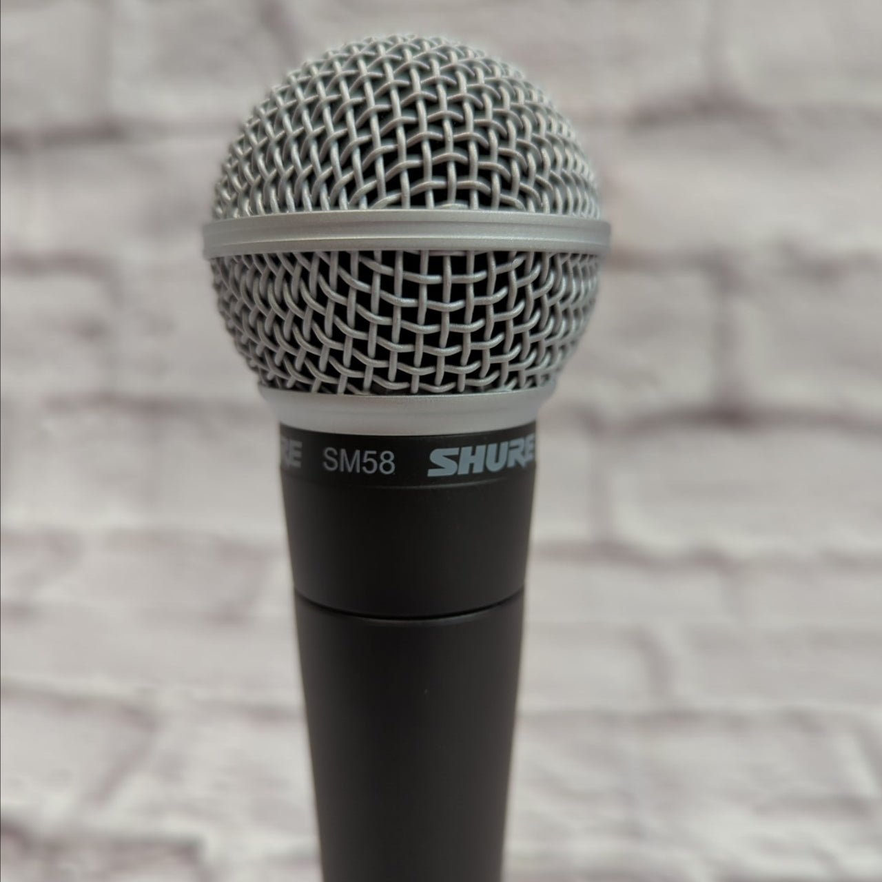 Shure SM58 Dynamic Vocal Microphone