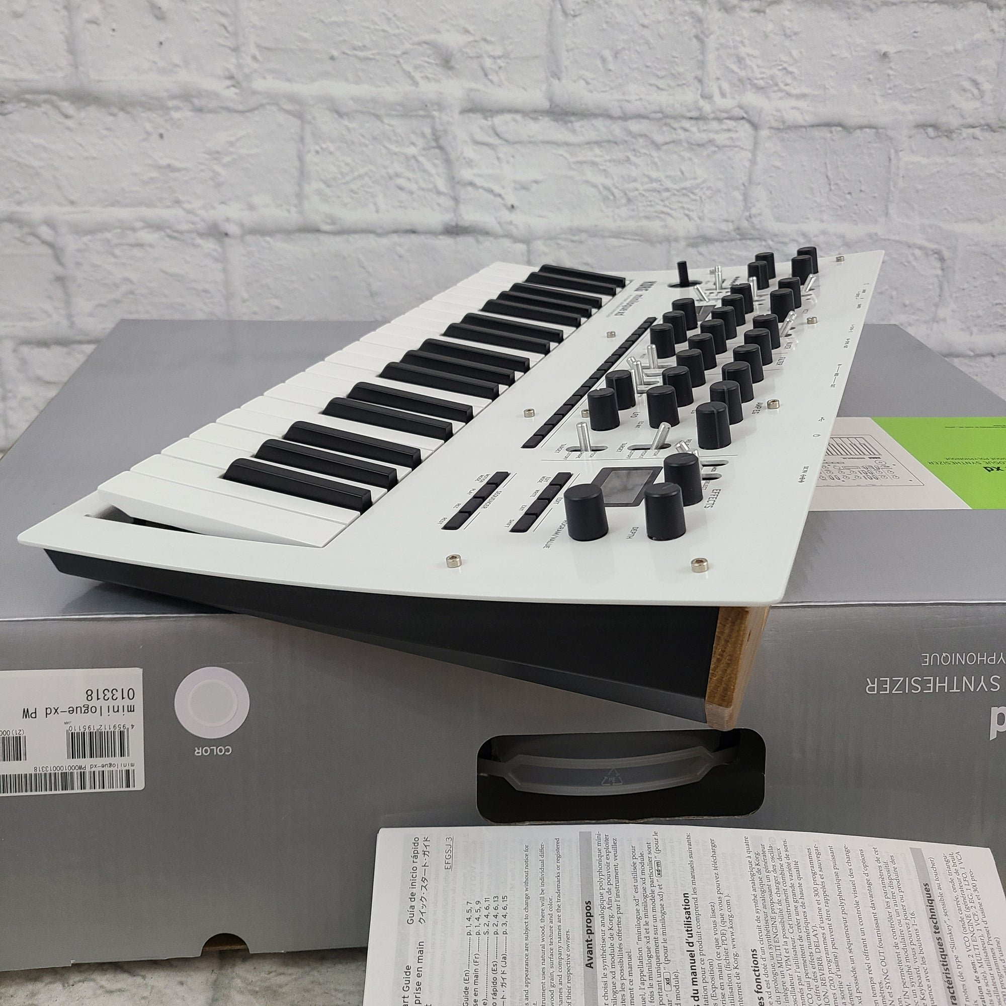 Korg Minilogue XD 2020 Pearl White