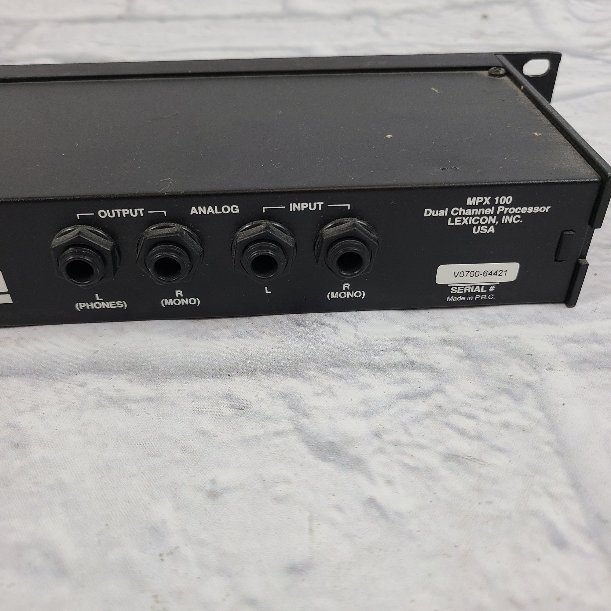 Lexicon MPX 100 Dual Channel Effects Processor