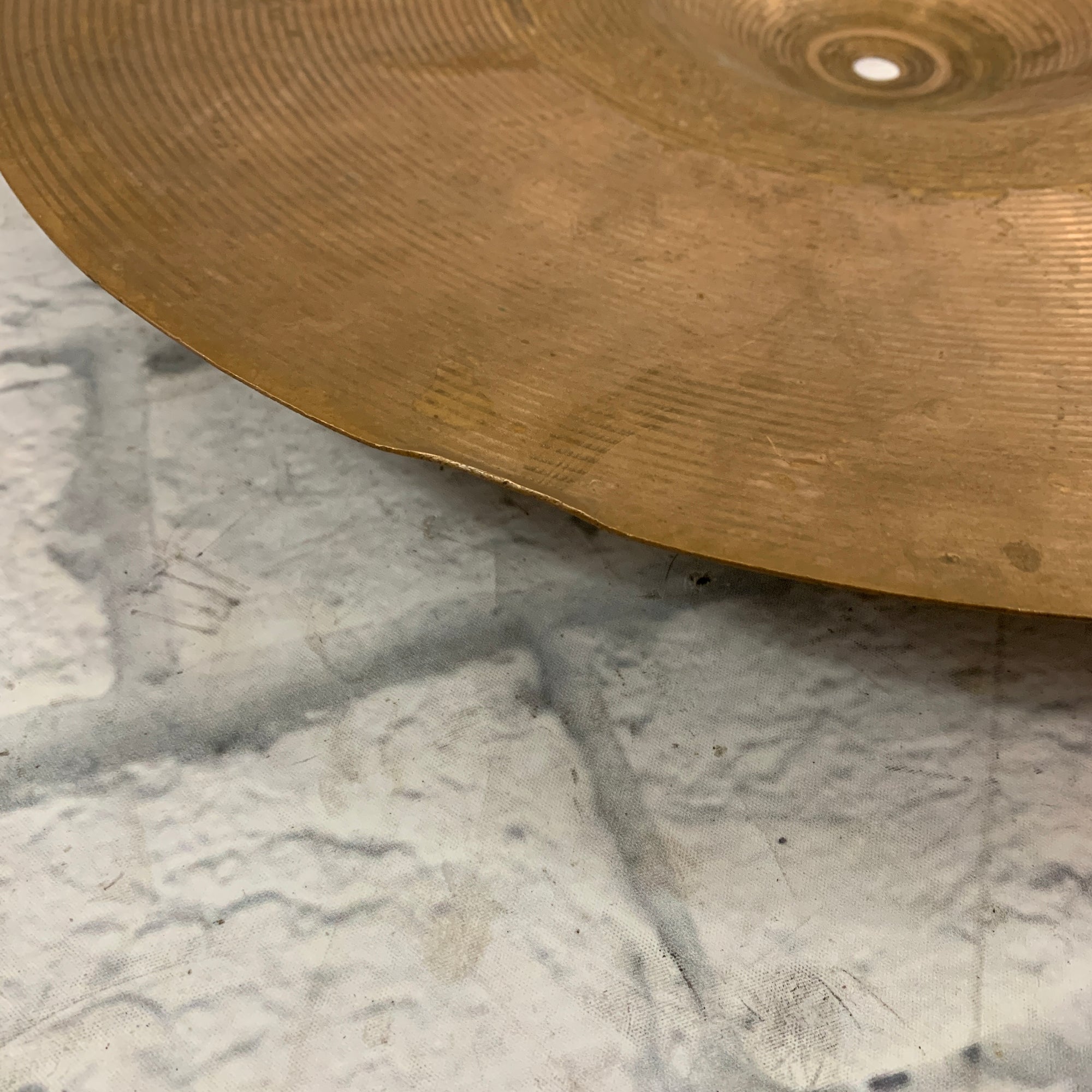 Zildjian ZBT 18" Crash/Ride