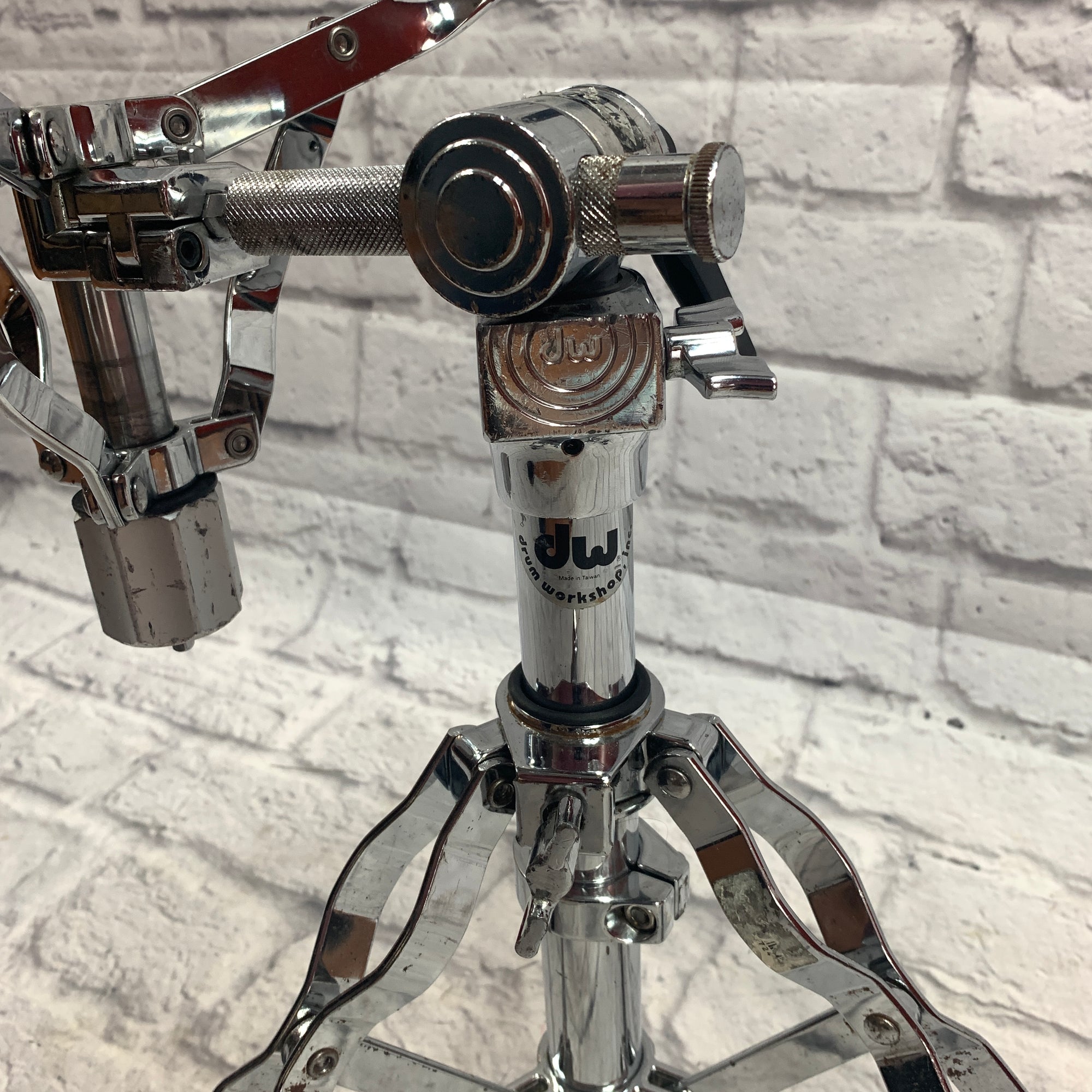 DW Tech Lock Snare Stand