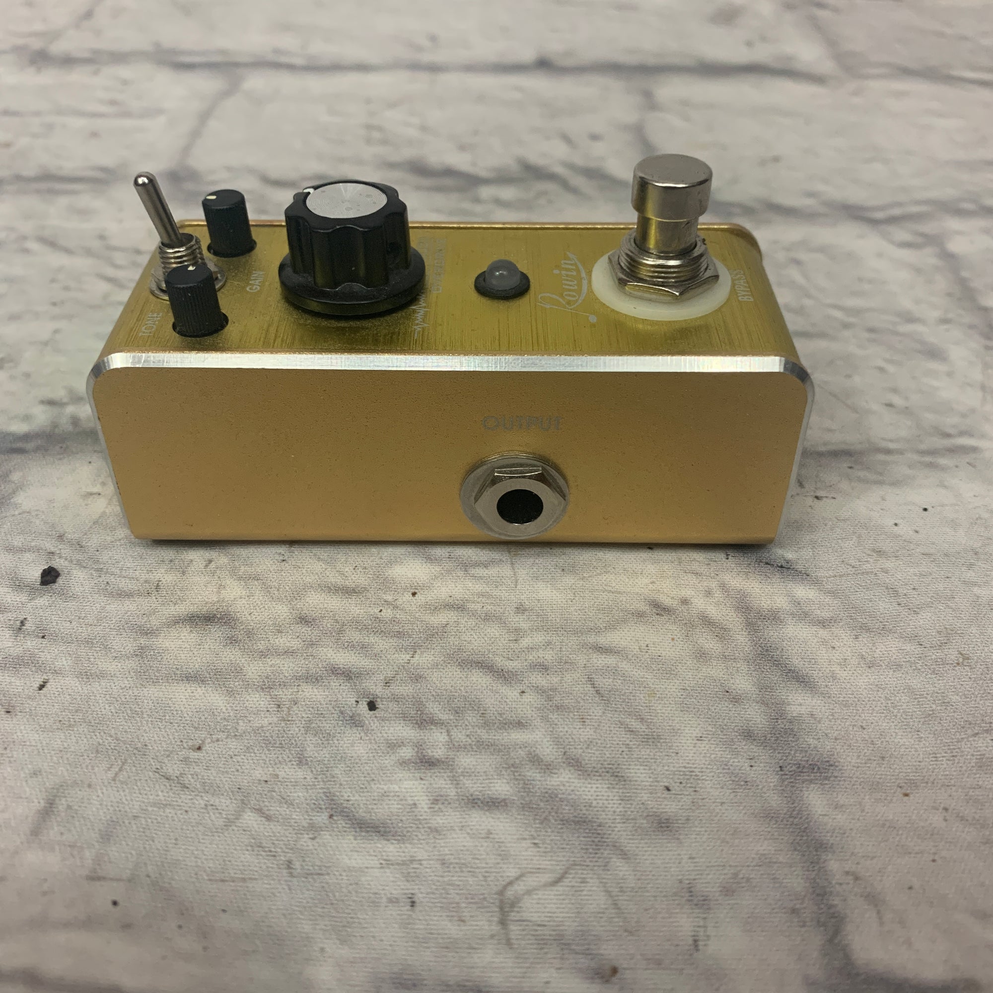 Rowin LEF- 602B Overdrive pedal