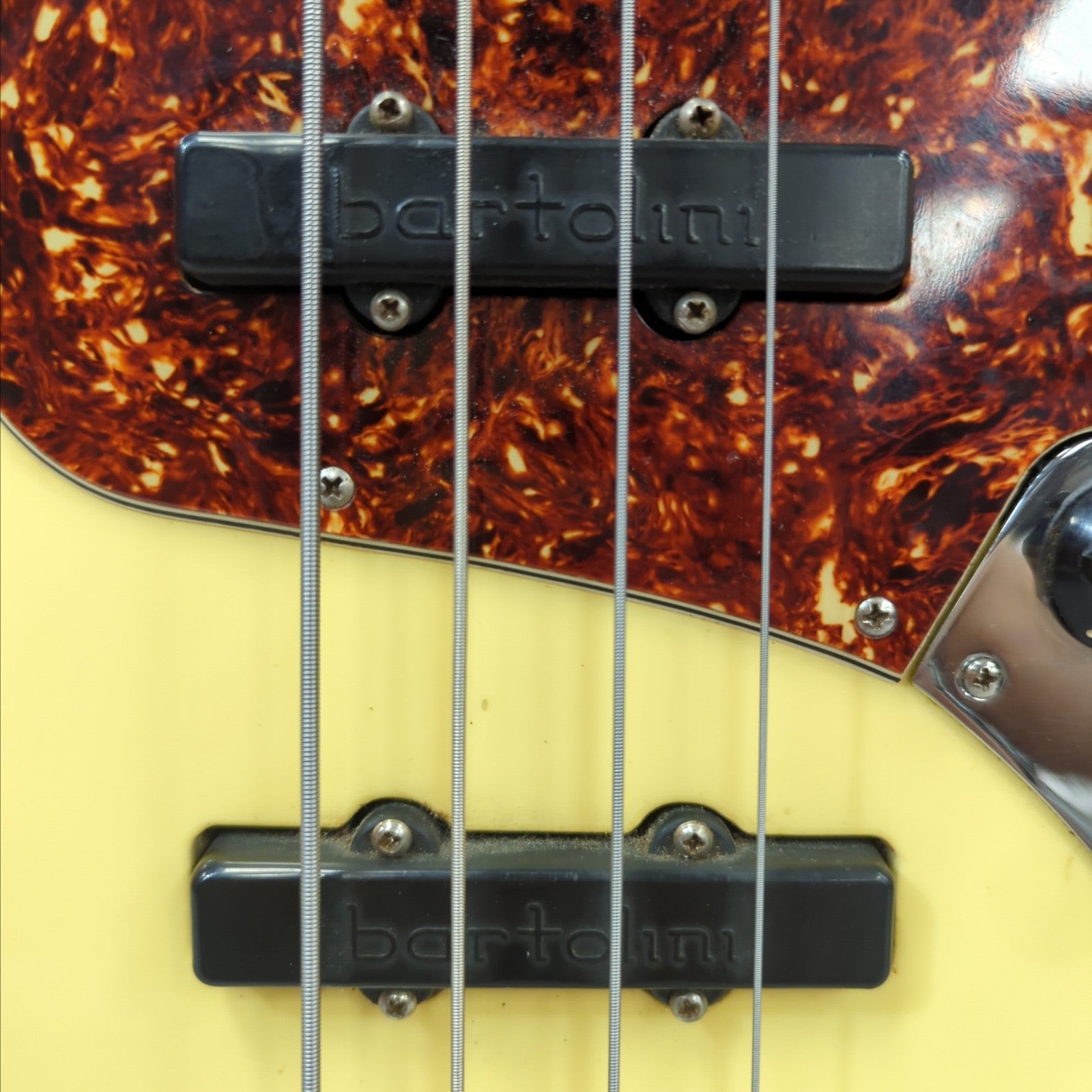 Fender Deluxe Active Jazz Bass 4 String Bass Guitar MIM 2006 60th Anniversary w/ Bartolini and Badass II Bridge