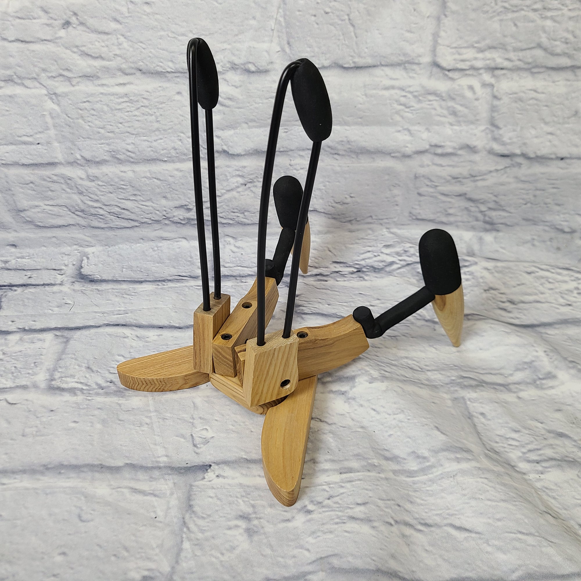 Stageline Wood Guitar Stand