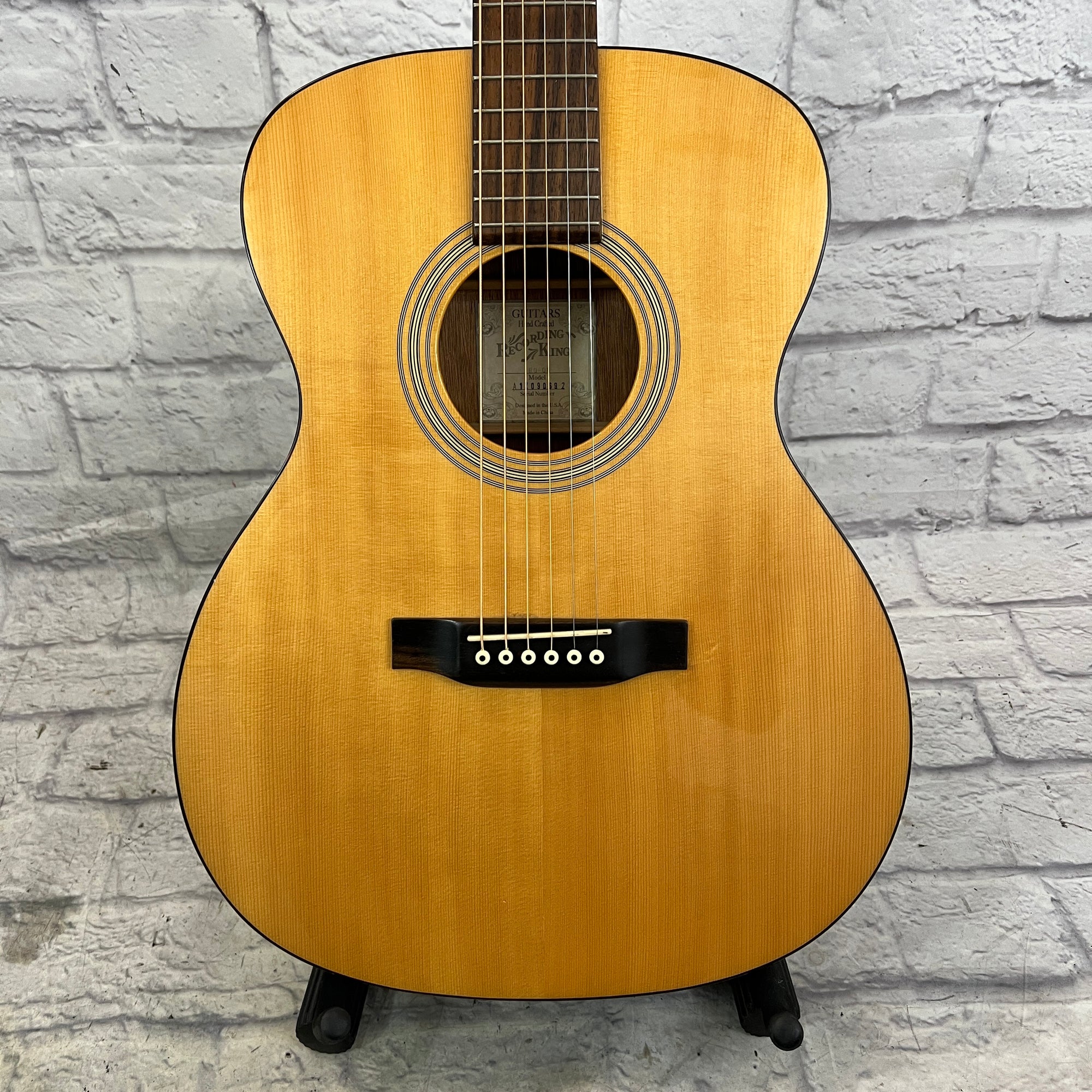 Recording King R0-06 Concert Acoustic