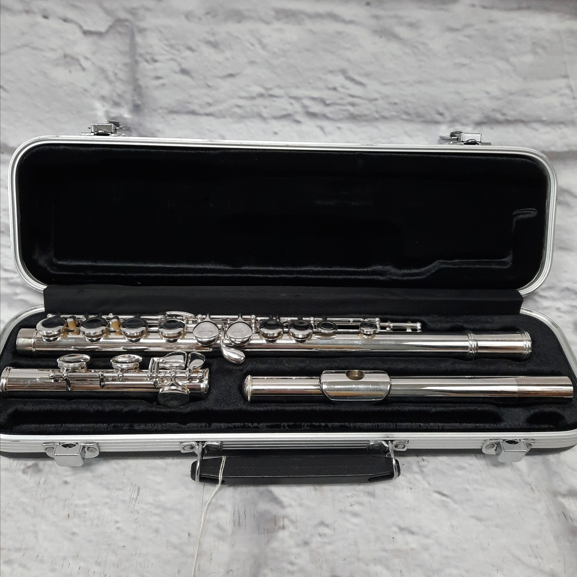 Jupiter JFL700 Flute - Recently Serviced and Ready to Play!