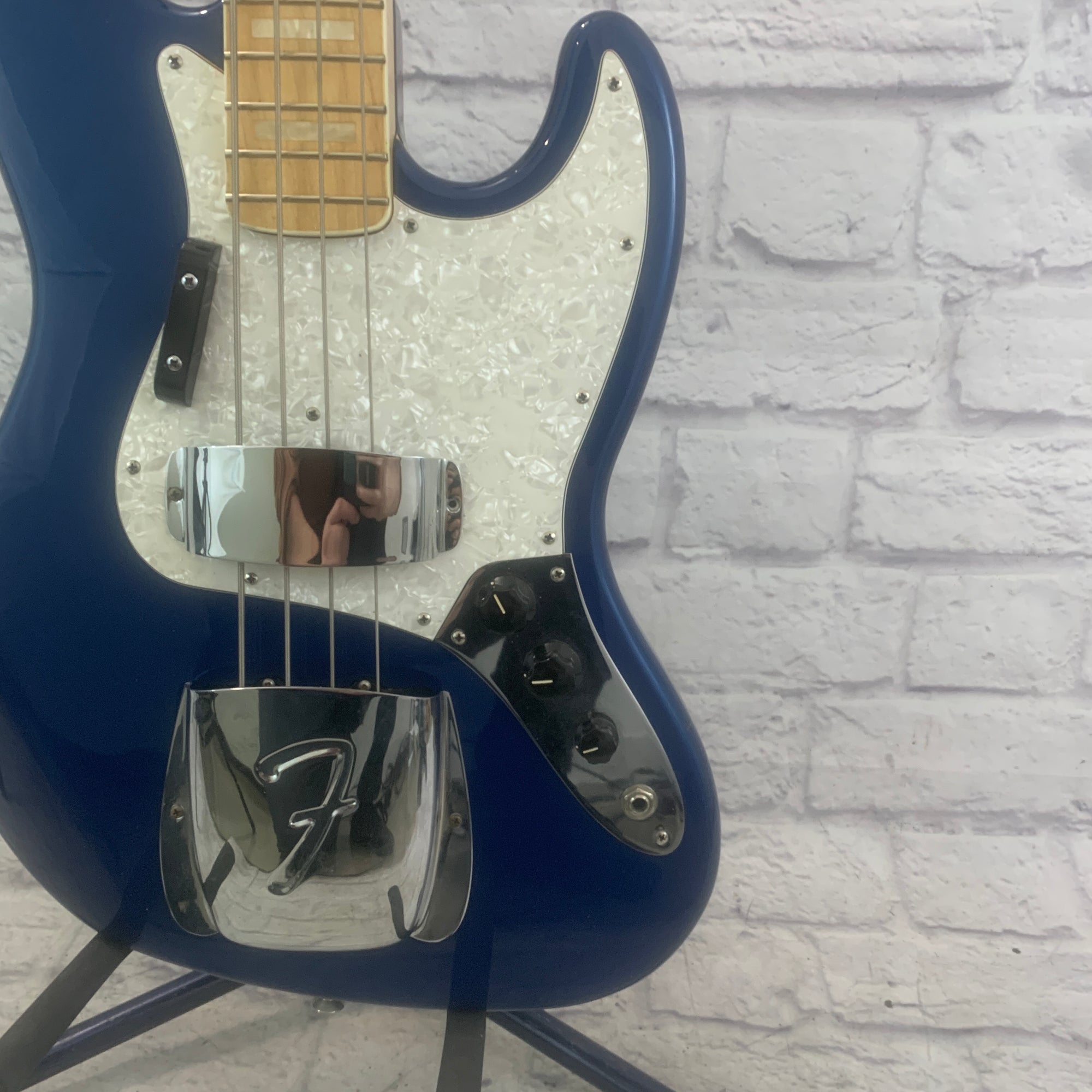 4 String J Jazz Bass Guitar - Blue Sparkle w/ USA Fender Case