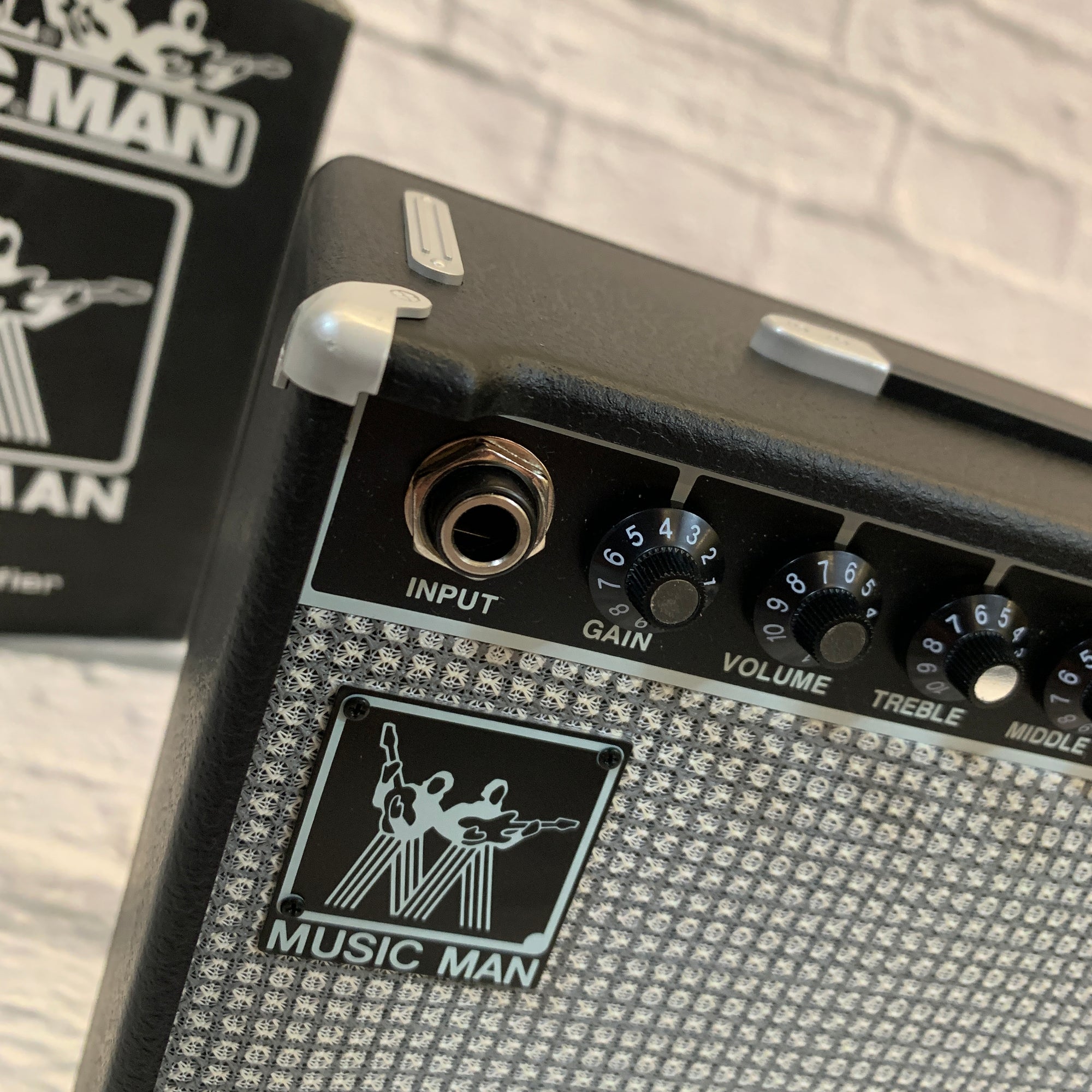Music Man Mini Guitar Combo