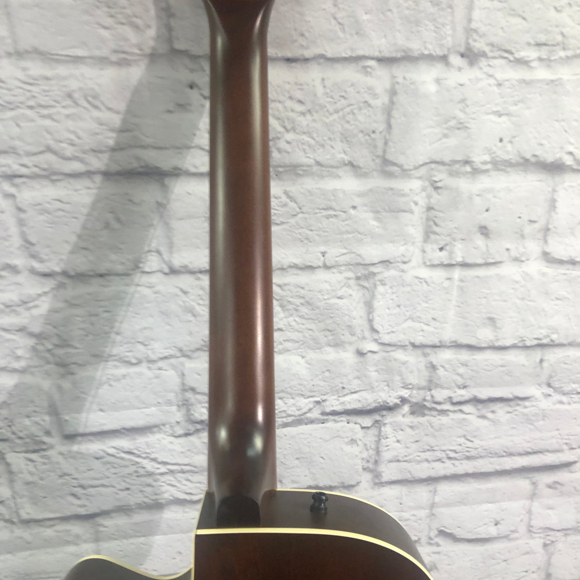 Art Lutherie Legacy Bourbon Burst CW QIT Acoustic Electric