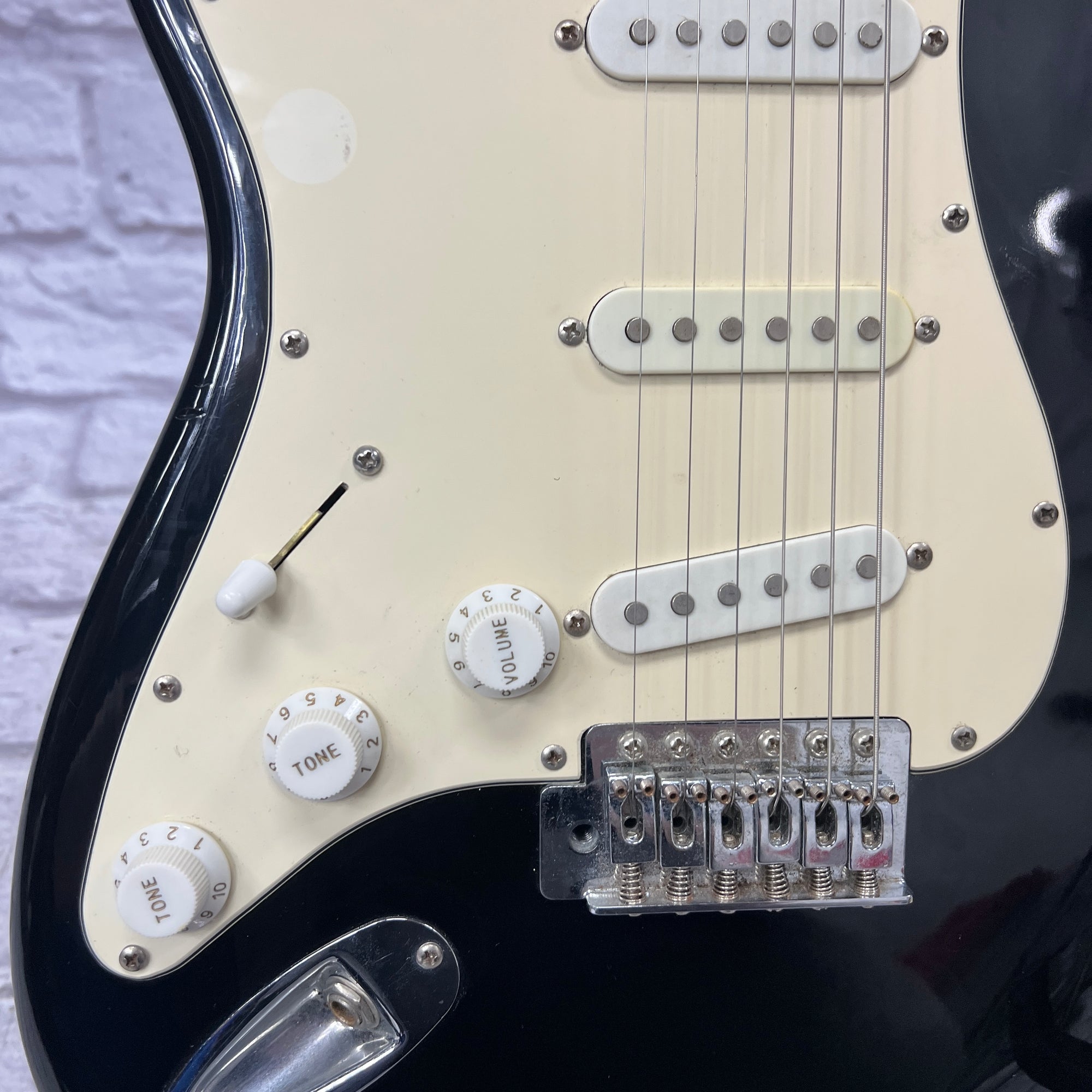 Unknown Lefty Stratocaster Copy Electric Guitar