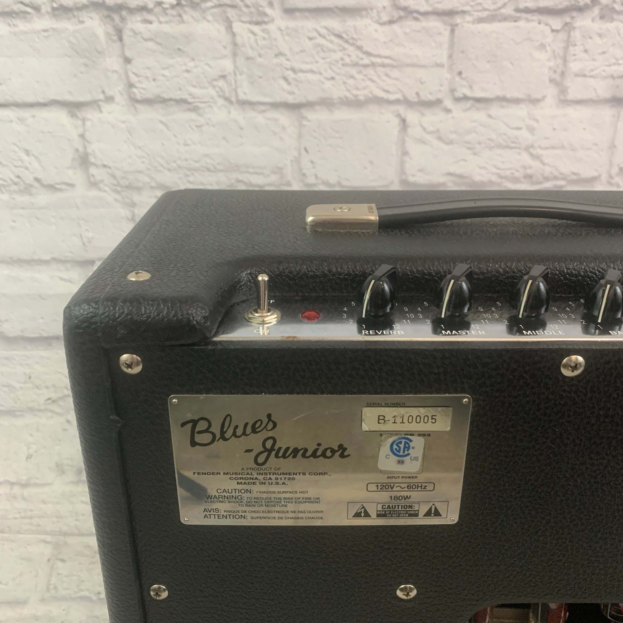 Fender Blues Junior Tube Amp 1x15 Guitar Combo Amp Evolution Music