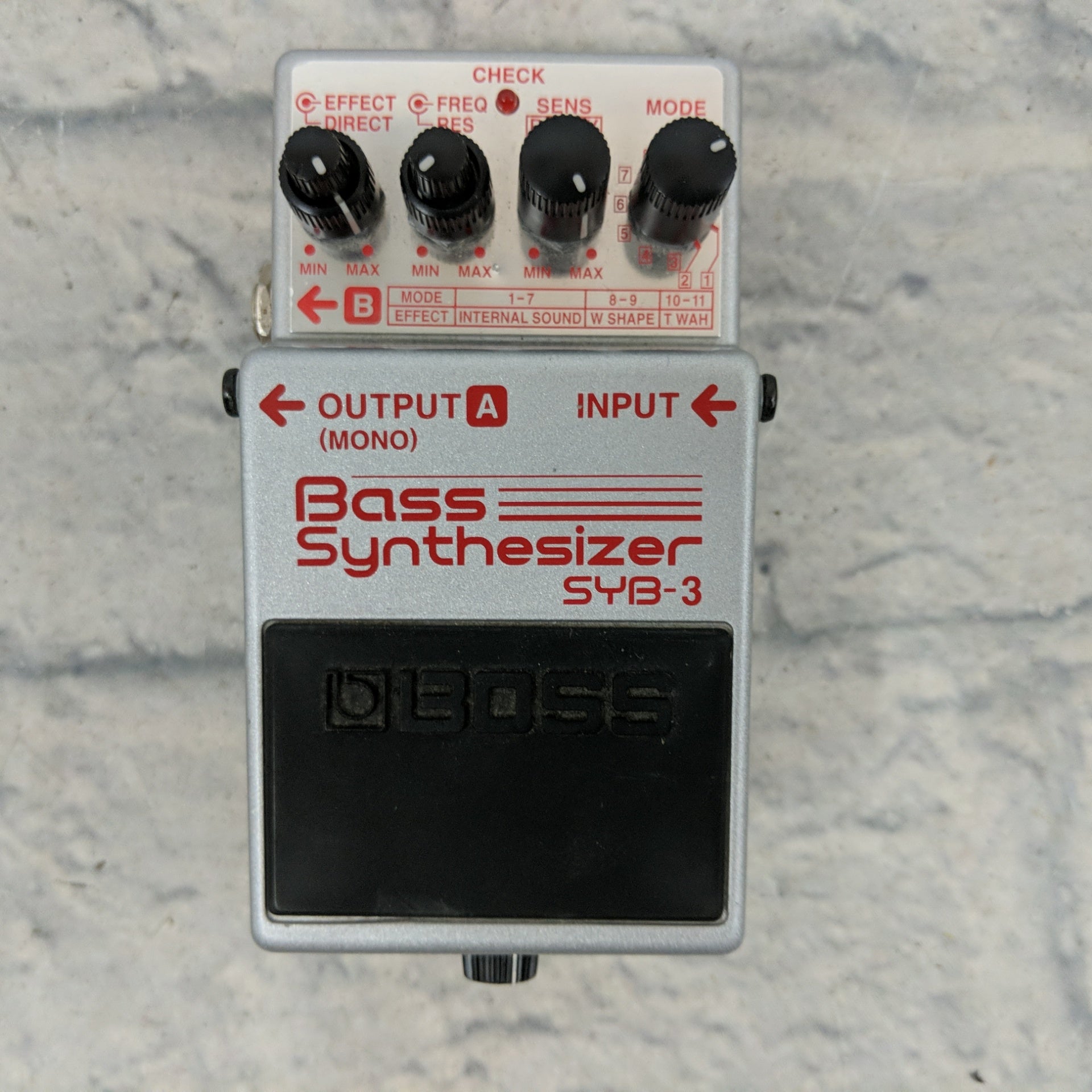 Boss Bass Synthesizer SYB-3 - Evolution Music