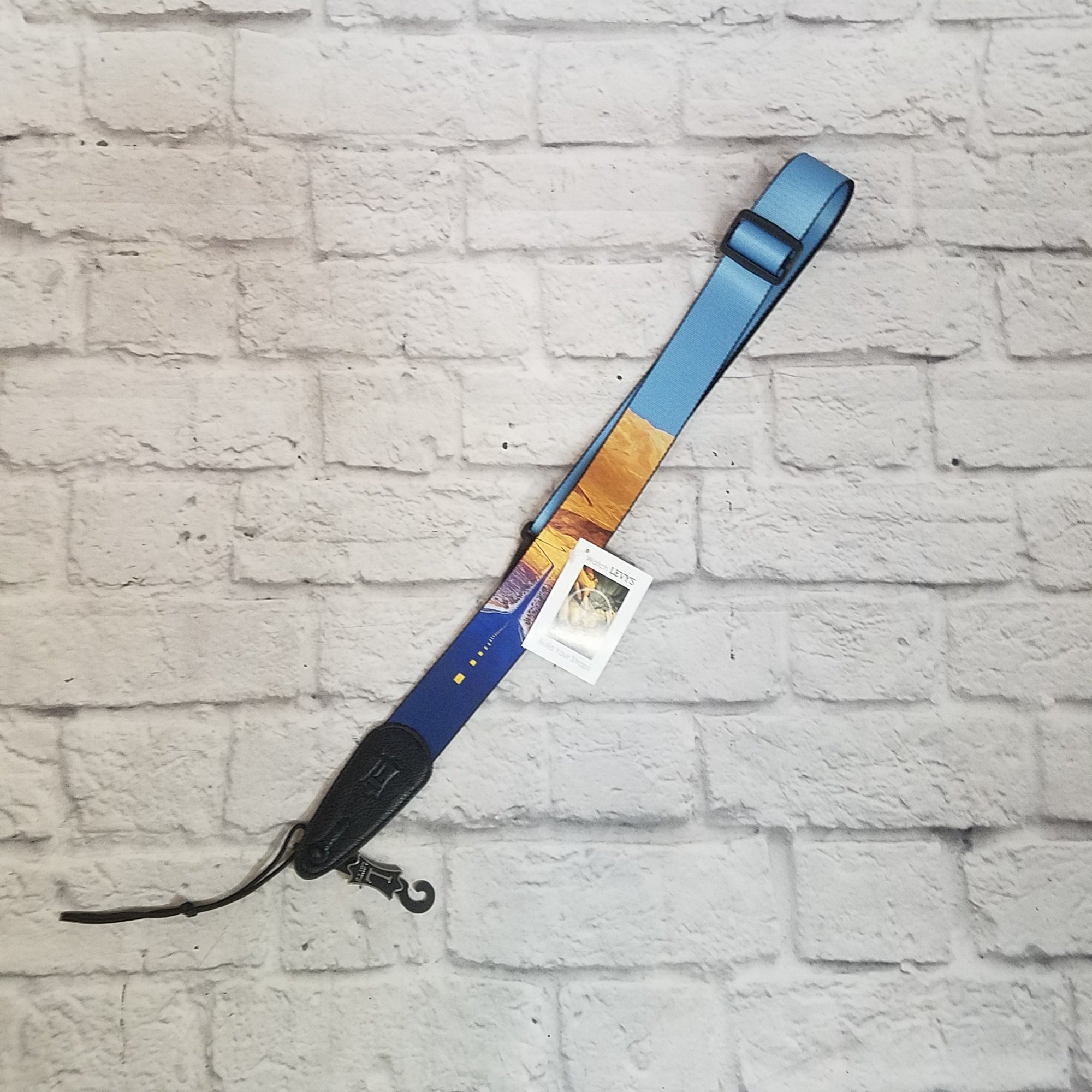 Levy's MPDS2-001 2" Printed Polyester Guitar Strap Vistas Desert Road