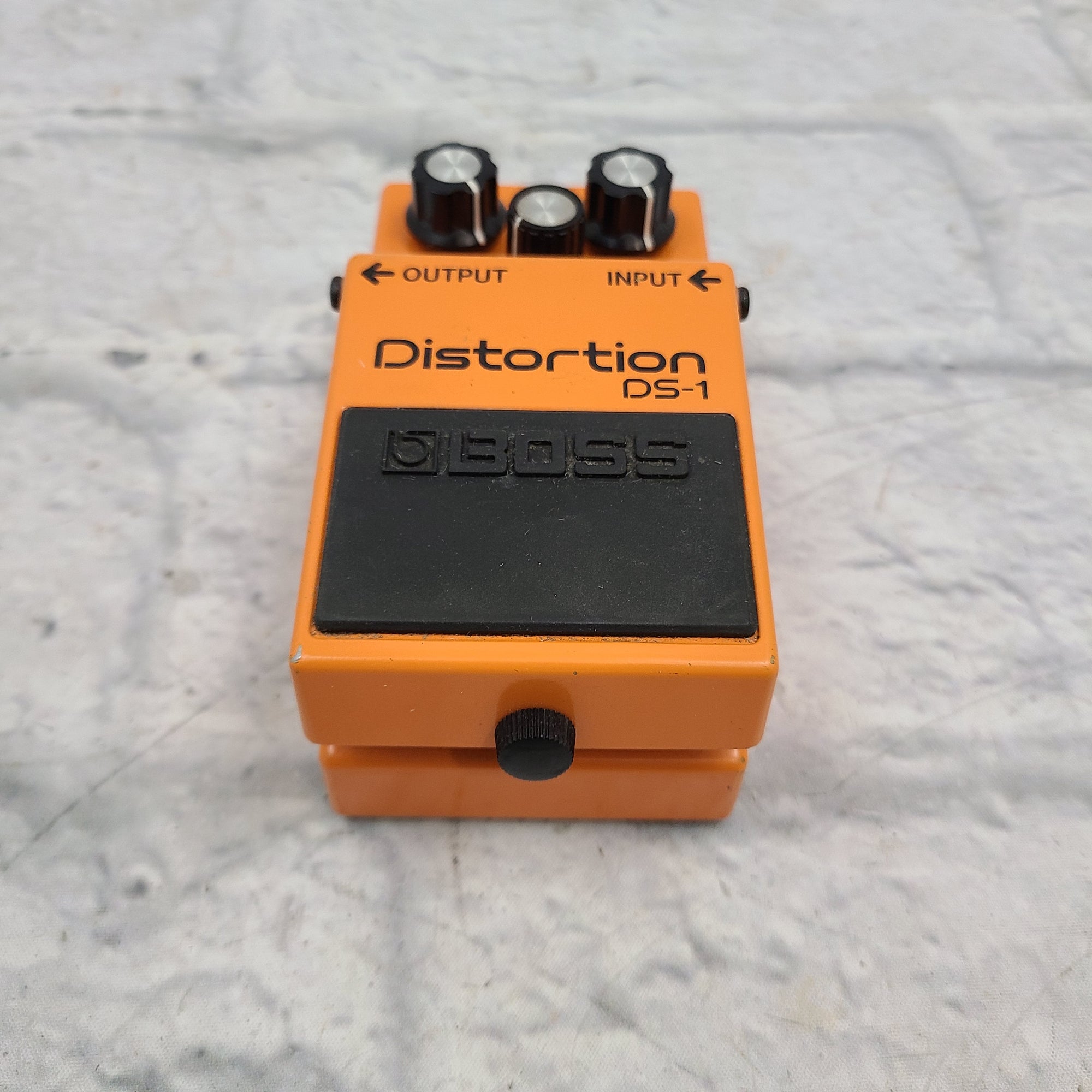 boss d1 distortion pedal Boss DS-1 Distortion Pedal
