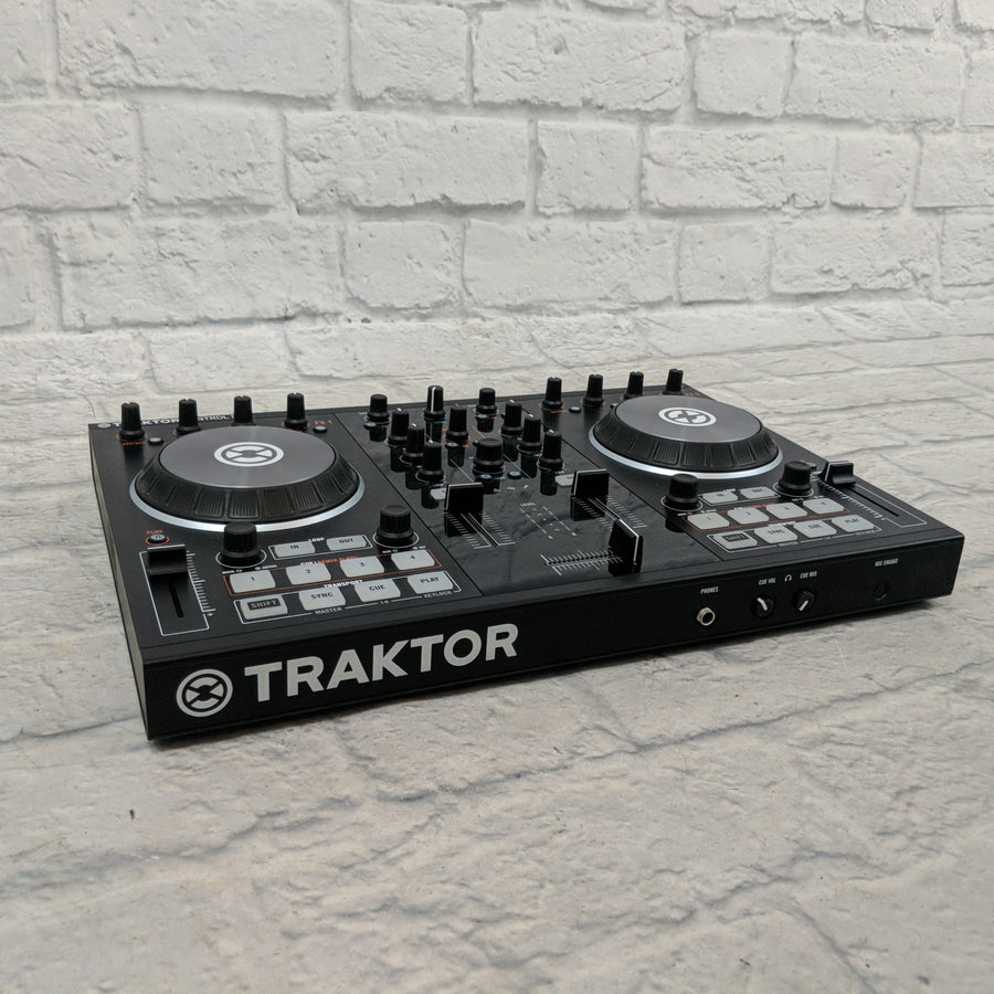 Native Instruments Traktor Kontrol S2