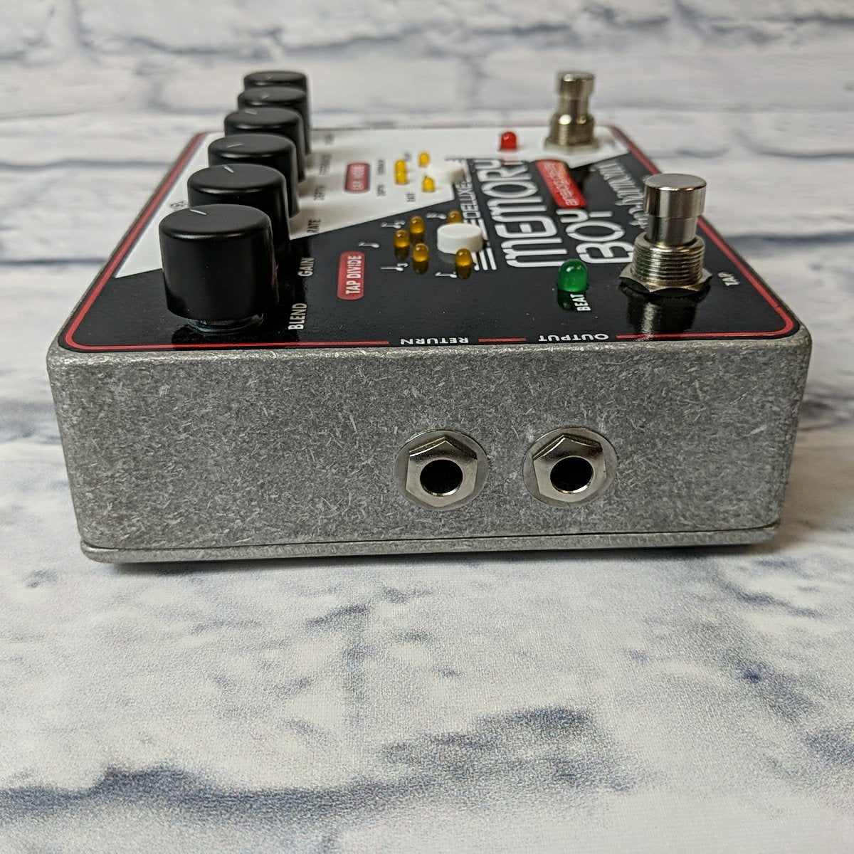 Electro-Harmonix Deluxe Memory Boy Analog Delay